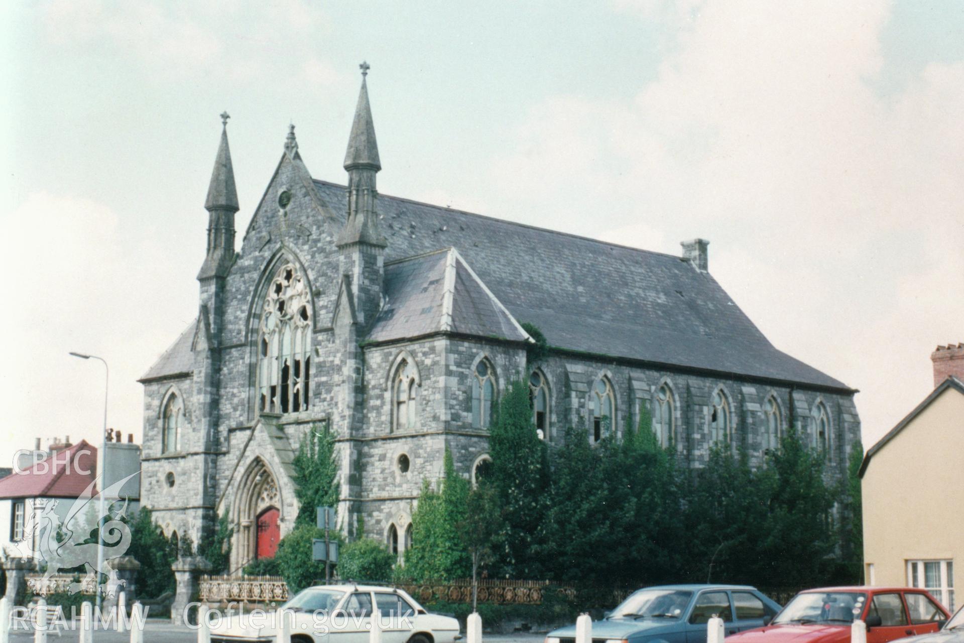 Digital copy of a colour photograph showing an exterior view of Albion Square Congregational Chapel, Pembroke Dock taken by Robert Scourfield, 1996.
