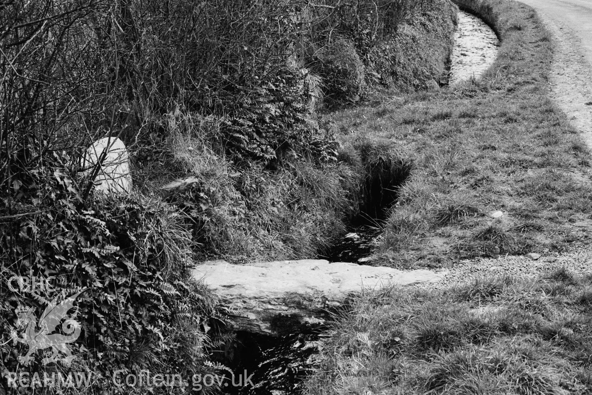 Black and white photograph of the stepping bridge at Felin Ganol, Llanrhystud, produced by Arthur Chater, 1968, part of a larger collection which has not yet been fully catalogued.