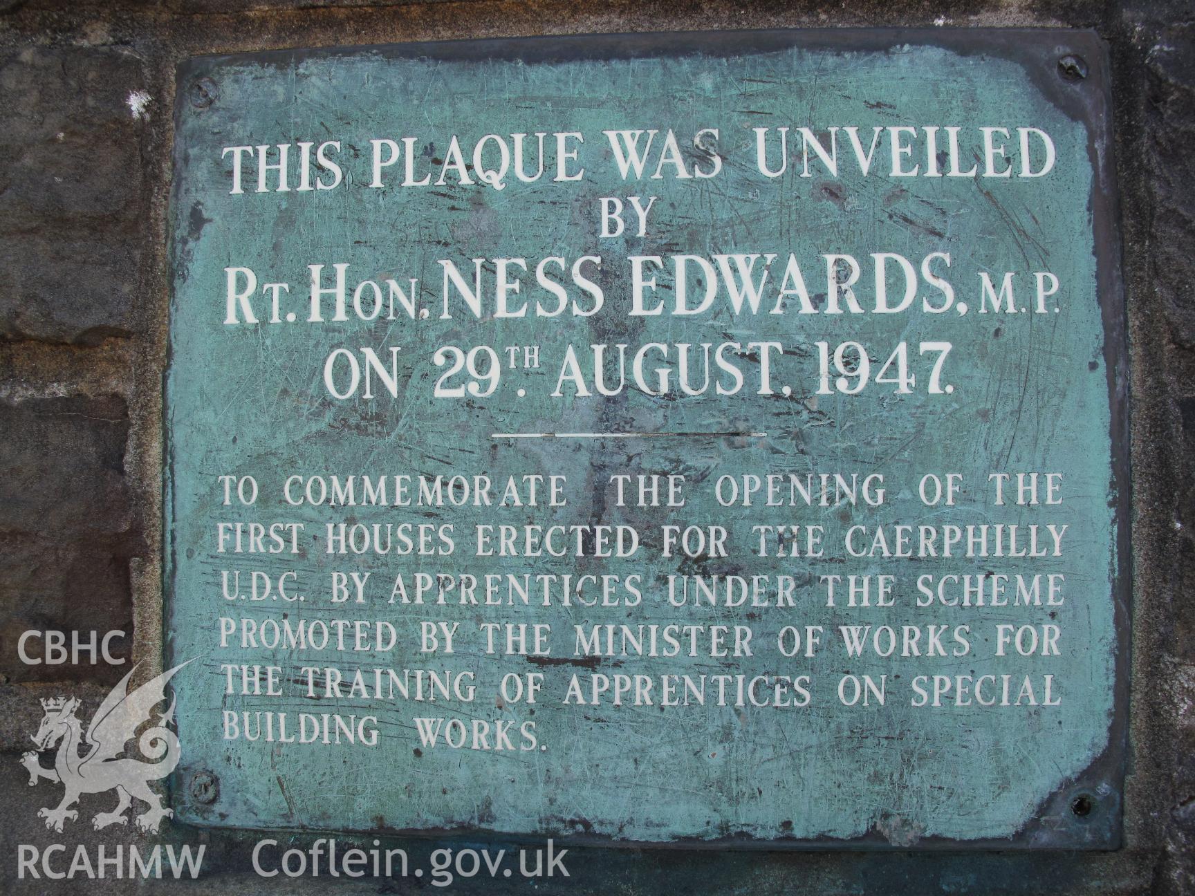 Plaque at Bronrhiw Avenue, Caerphilly.