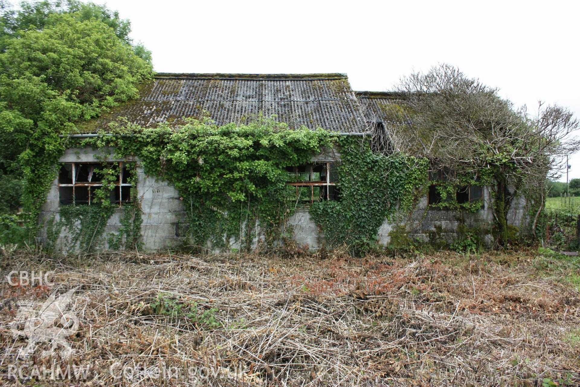 Pengeulan cow-house. East elevation.