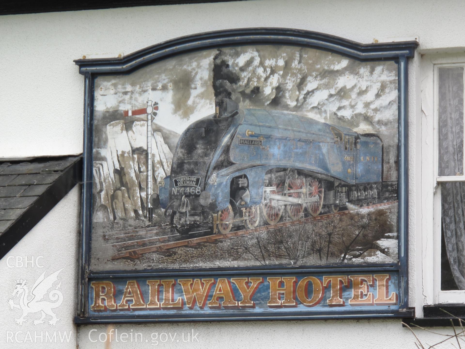 Painted sign on the northwest wall of the Railway Hotel, Lampeter, showing the London and North Eastern Railway locomotive 'Mallard' hauling the Yorkshire Pullman.