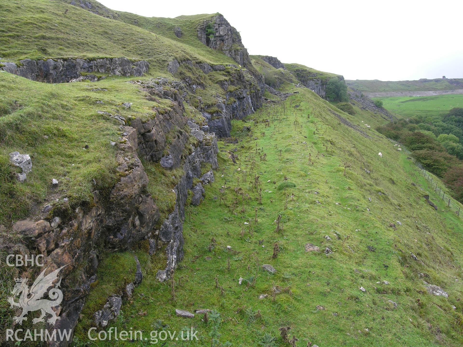 Digital colour photograph of Cwar yr Hendre quarry face IV taken on 28/09/2006 by R.A. Hayman during th Cefn yr Ystrad Upland Survey undertaken by Hayman and Horton.