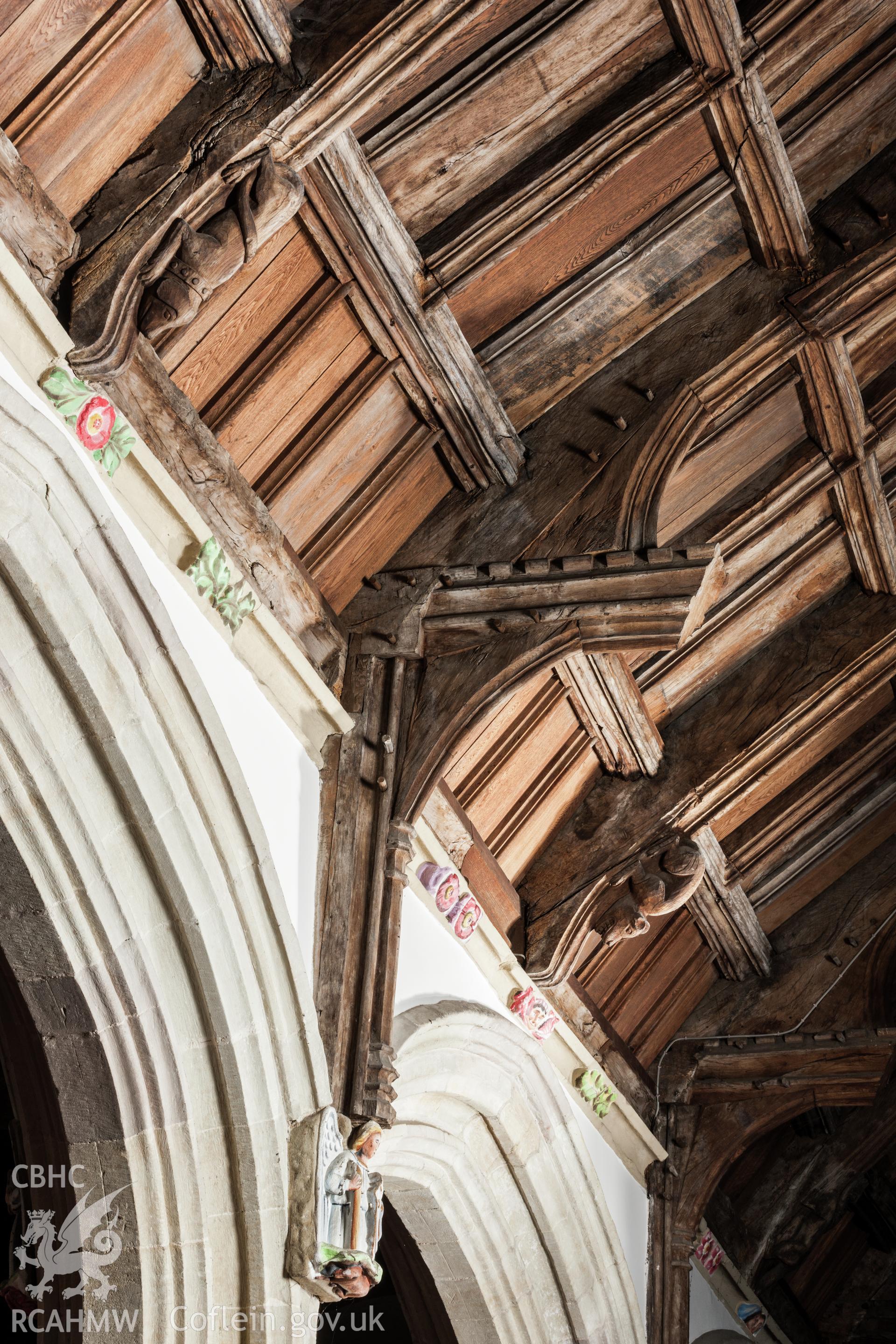 Hammerbeam.
