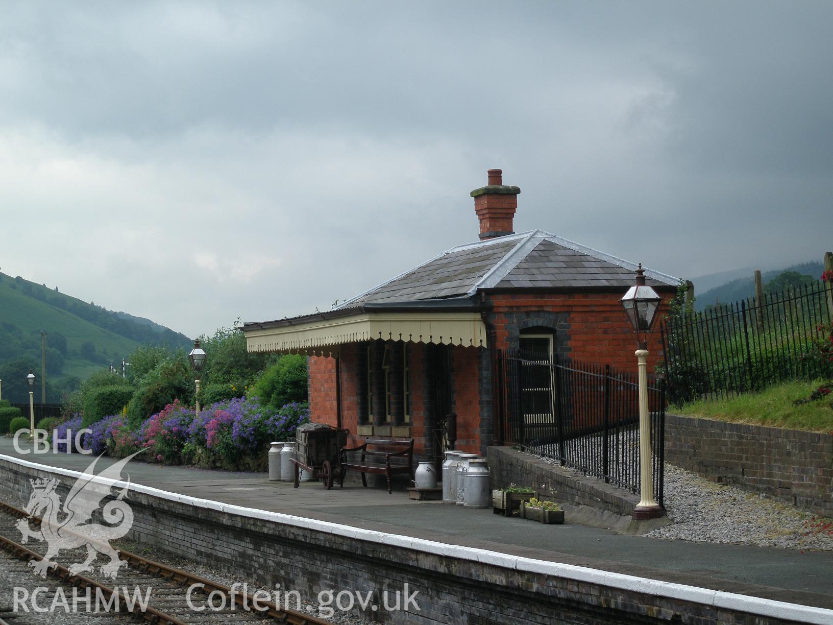 Waiting Room on south platform at Carrog Railway Station, Llangollen Railway from the west, taken by Karen Andrews on 16 June 2007.