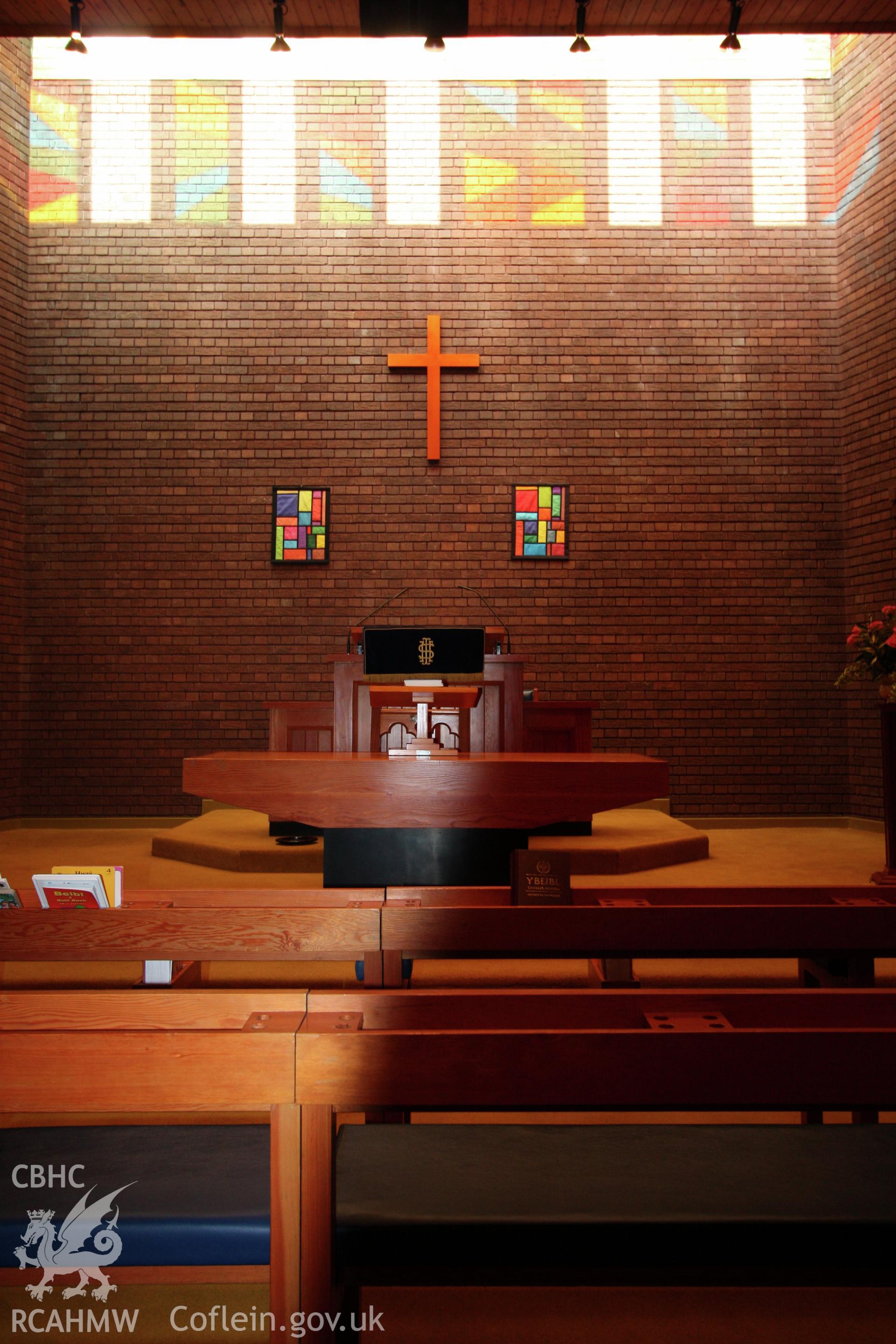 Internal, pulpit