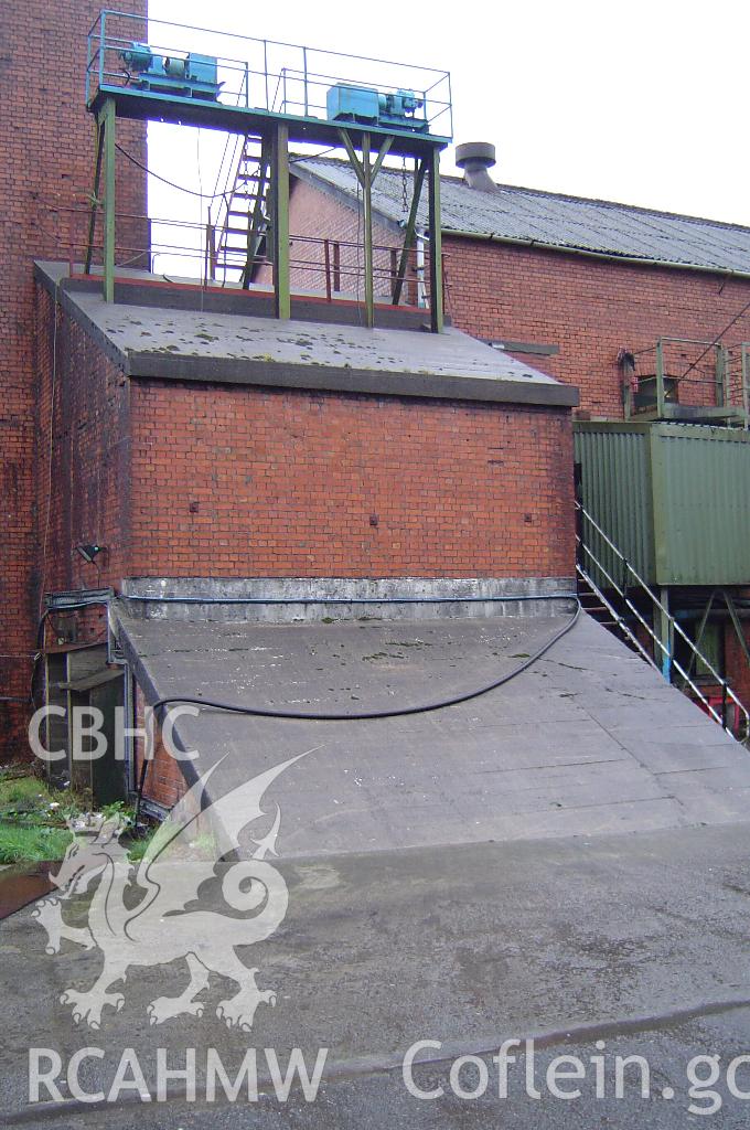 Tower Colliery fan drift from the northwest, taken by Brian Malaws on 14 January 2008.
