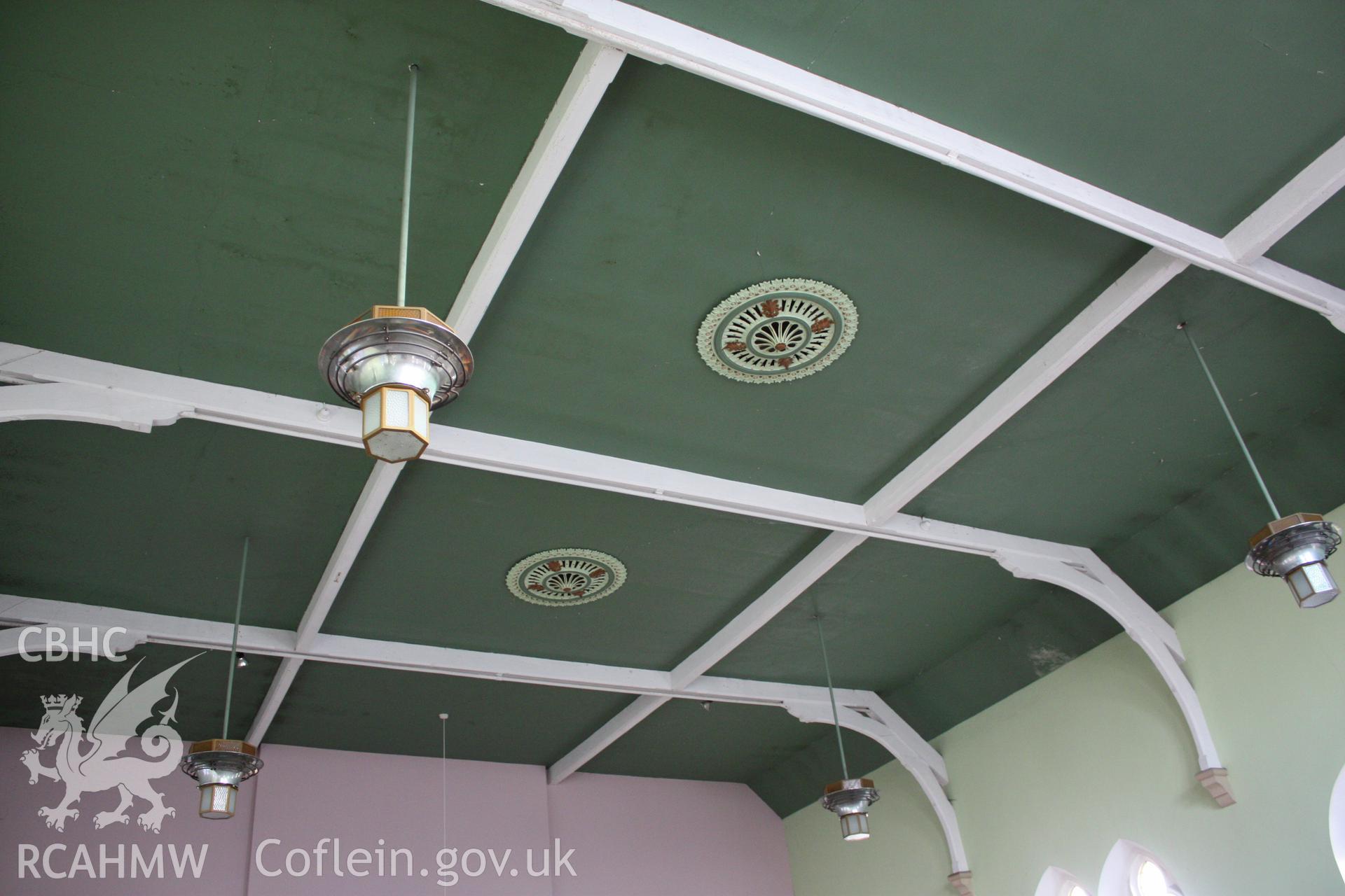 Internal, ceiling & brackets