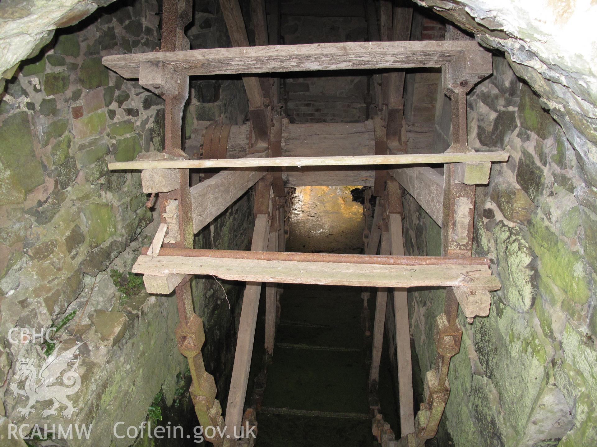 Waterwheel at Pontysgawrhyd Mill, taken by Hilary Malaws on 17 October 2009.