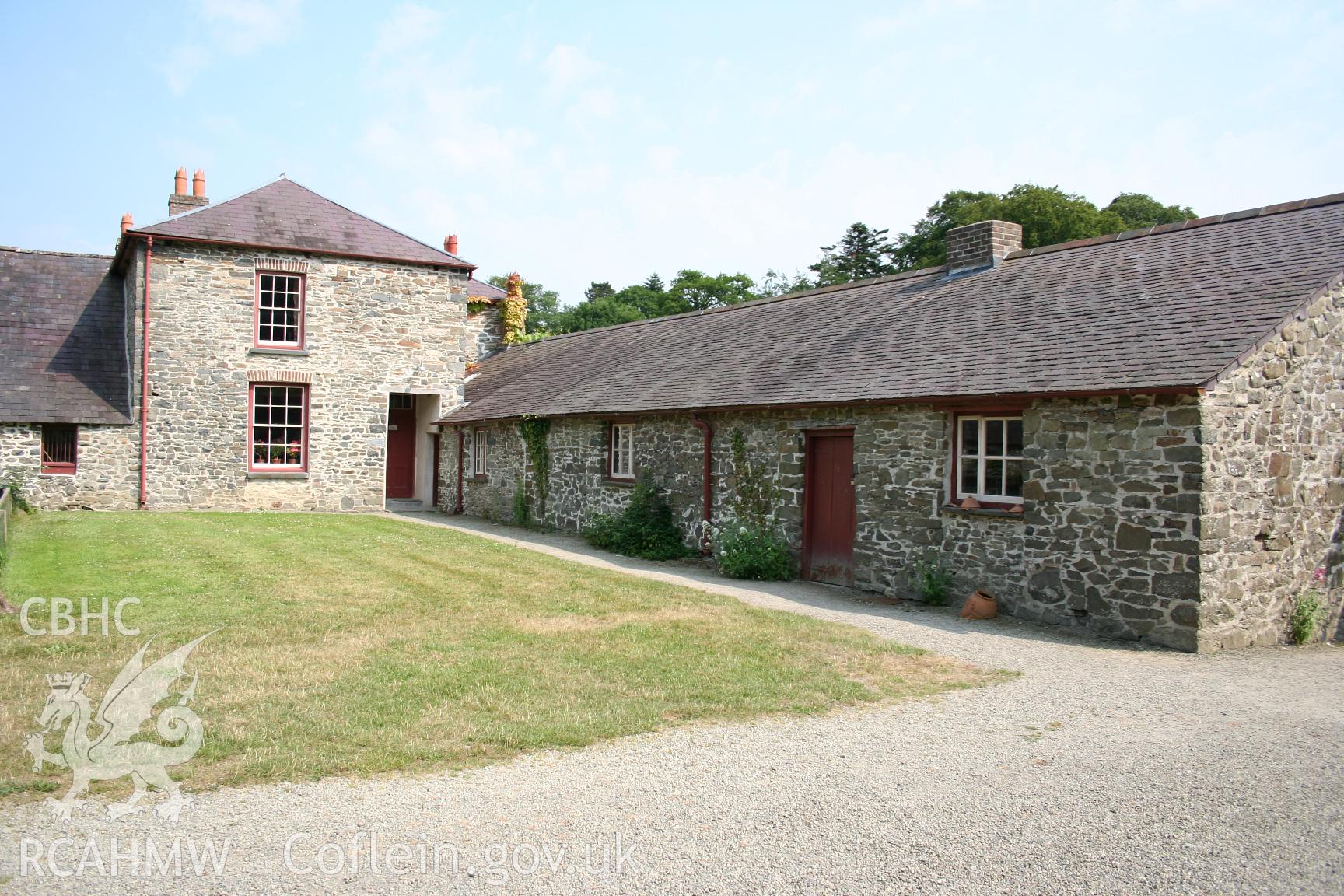 House, Llanaeron Home Farm, from the west, taken by Brian Malaws on 01 July 2006.