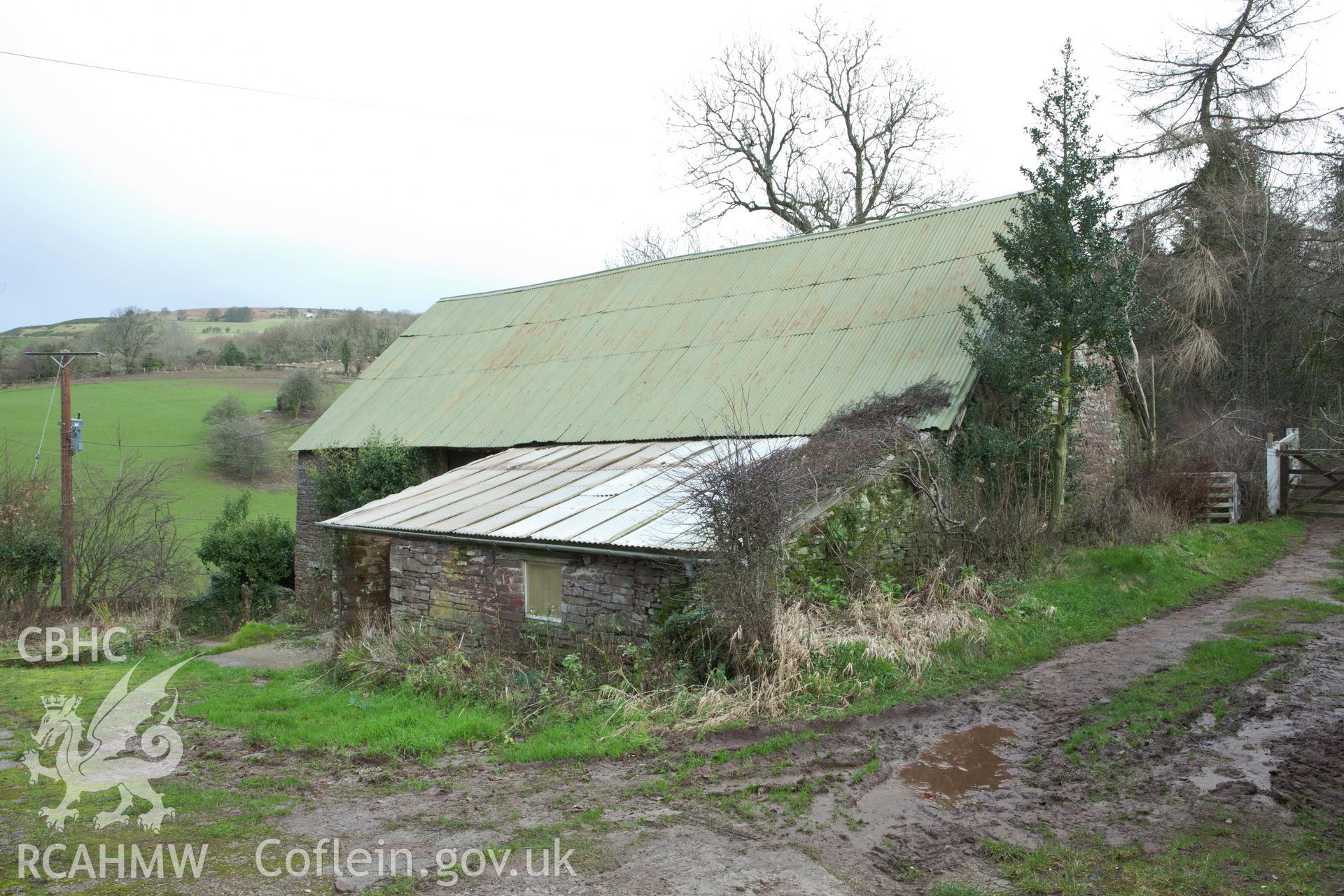 Barn, from the south.  Little Llwygy, Iain Wright 12/01/2012.