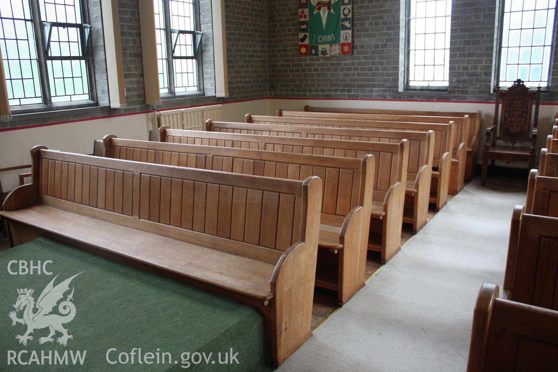 Internal, pews