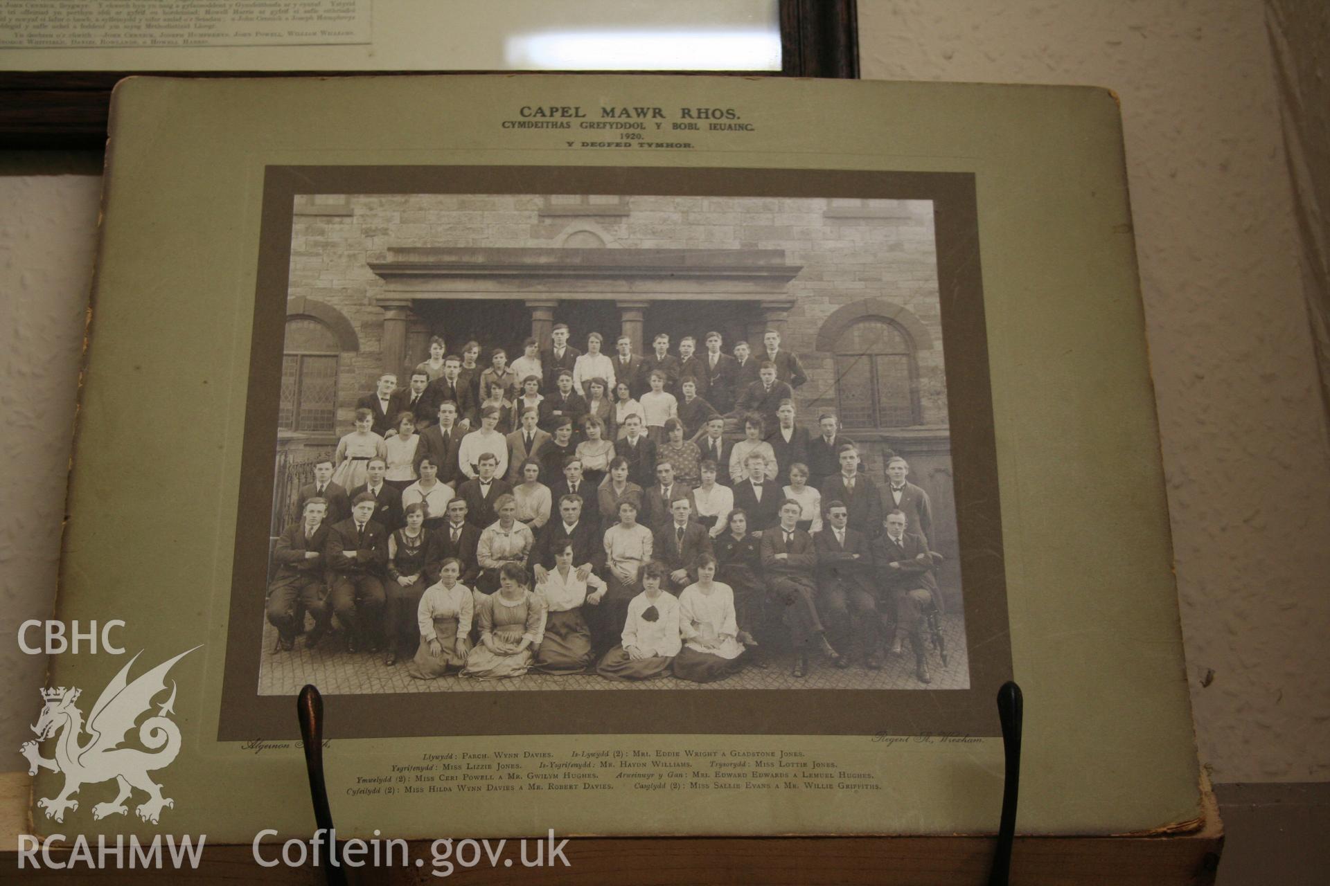 Other, photograph of congregation, 1920