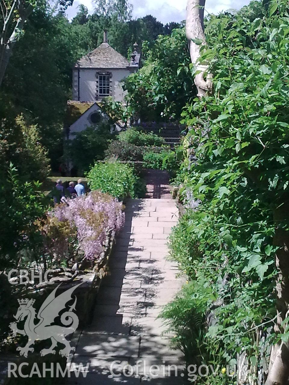 Steps leading down from the Lilly terrace (southern end) to the Pin Mill Terrace (Pin Mill in background)..