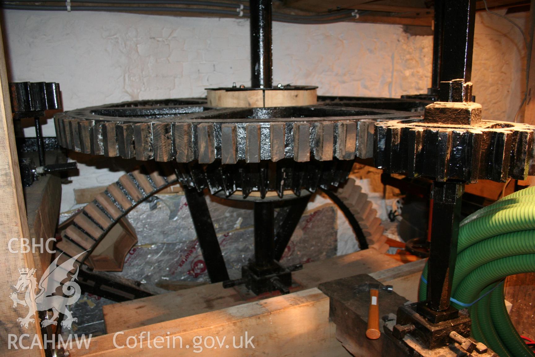 Great spur wheel and gearing, Little Mill, taken by Brian Malaws on 18 October 2008.