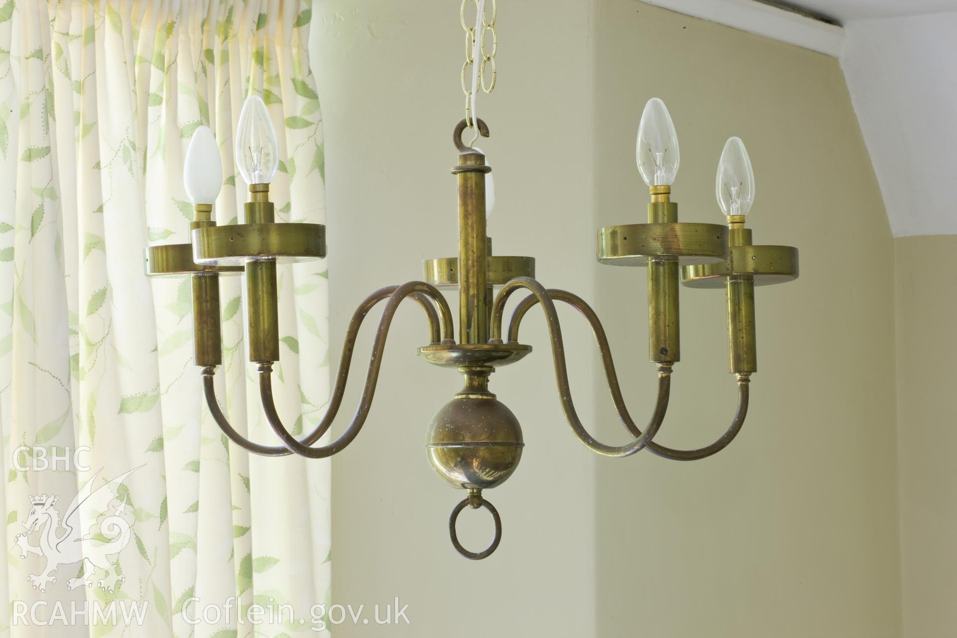 Light fitting.