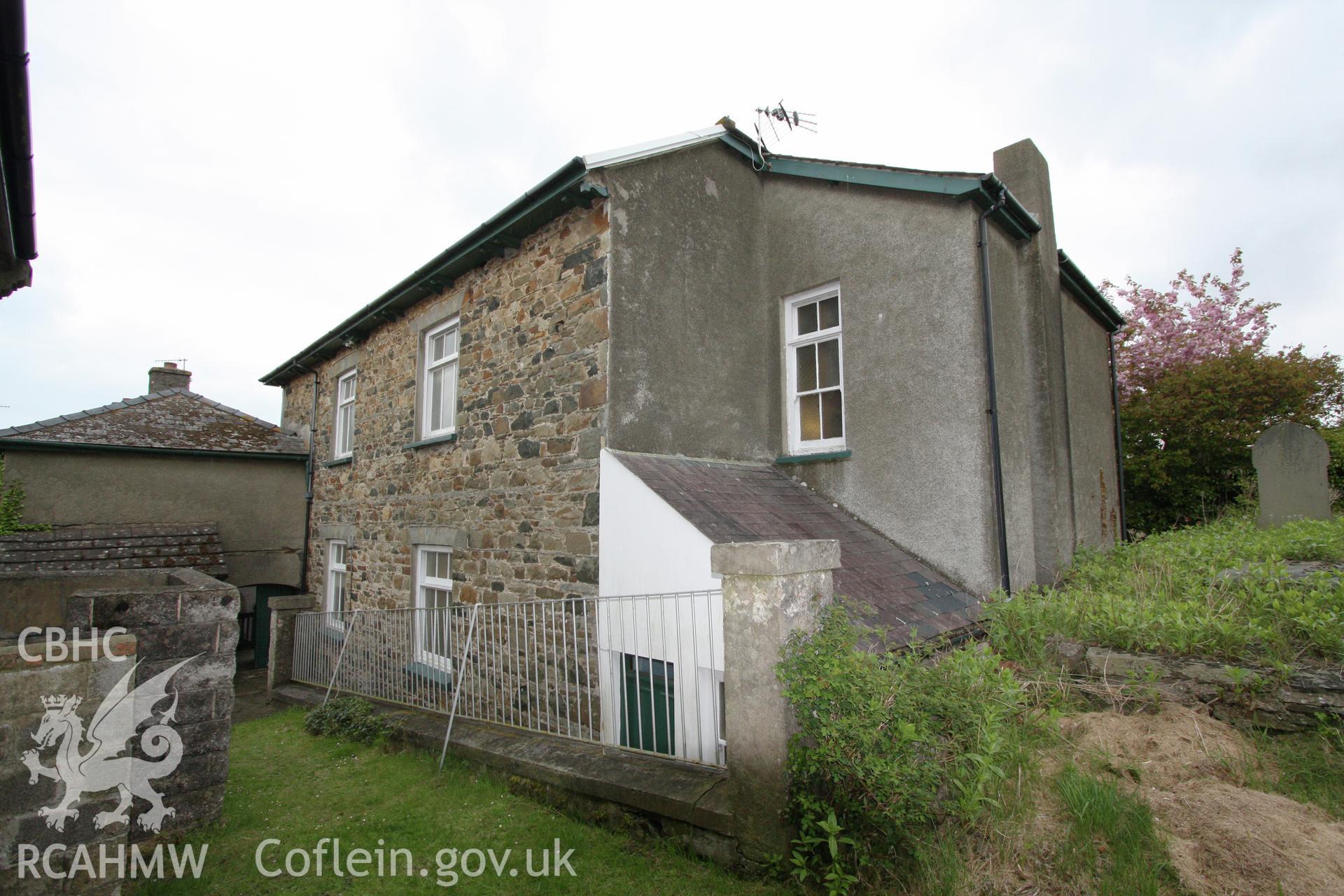 Tabernacle Independent Chapel viewed from the south-west.