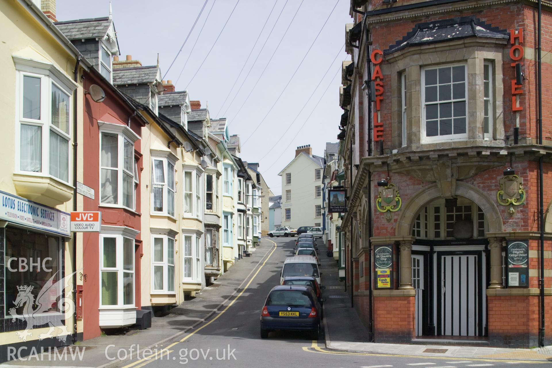 Main entrance and Custom House street from the south southwest.