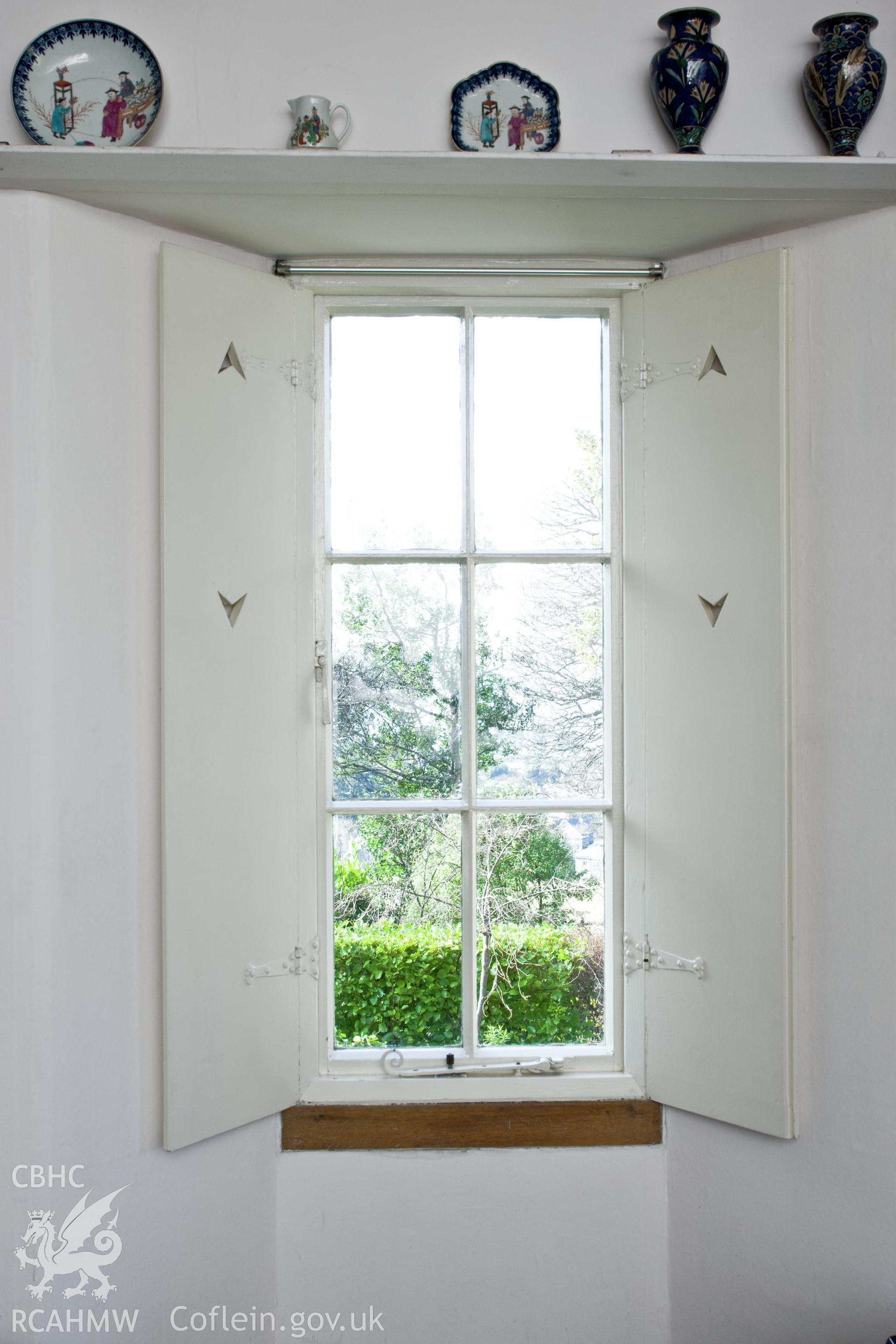 Window and shutter detail, central room.