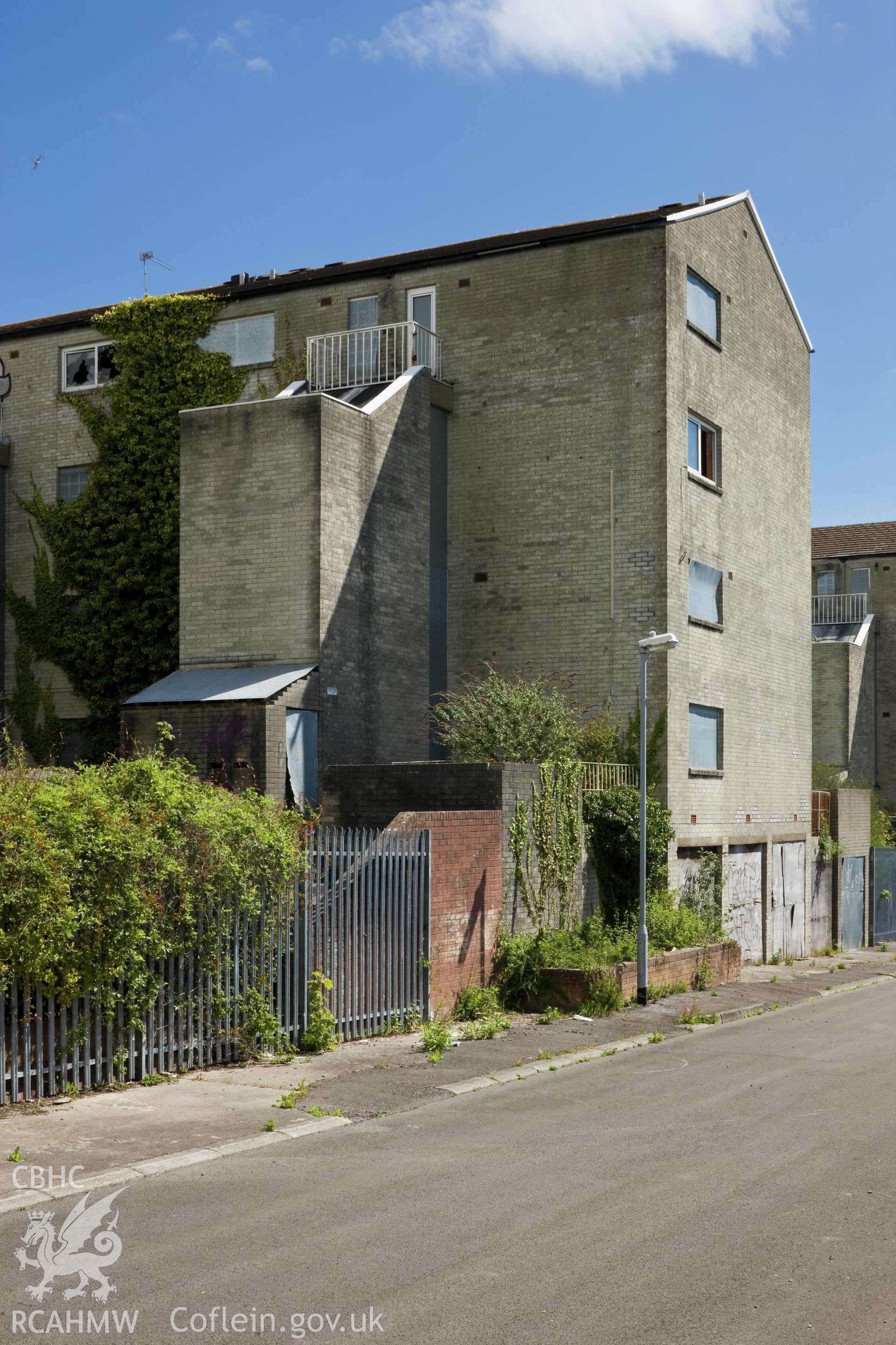 no40 Chichester Road flats from the southwest.