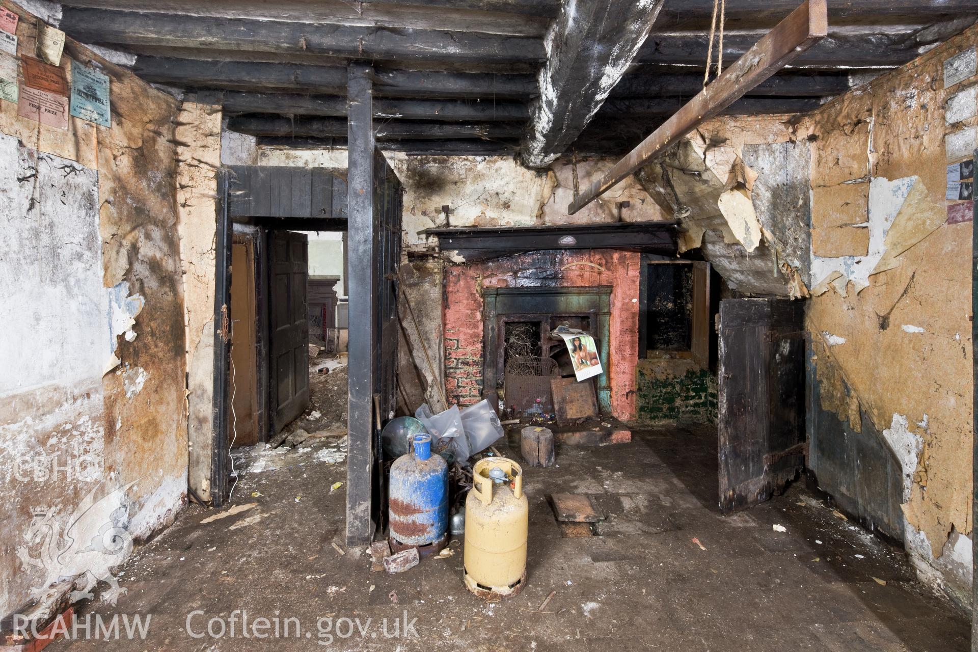 Kitchen and rear sitting room.