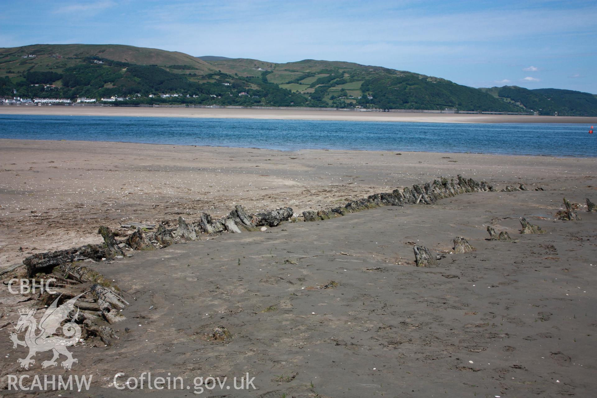 General view of wreck site looking north (post survey and timber cleaning).