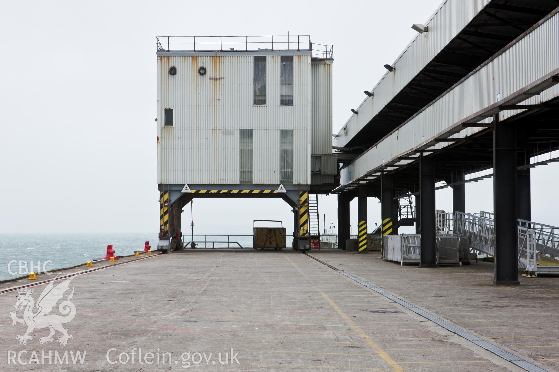 The northern travelling unloader situated on the end of Salt Island Jetty. Taken by Iain Wright, 5/10/11