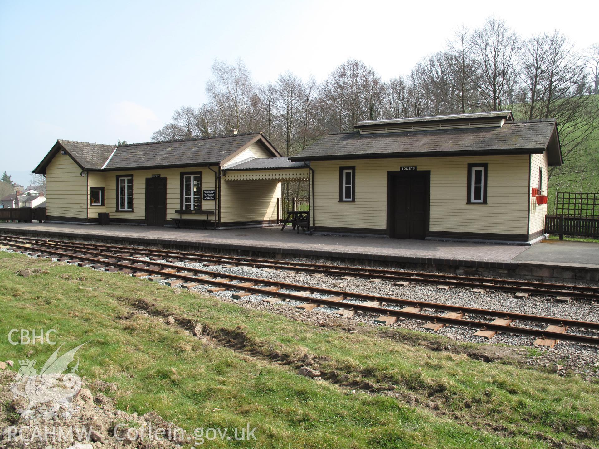 View of Raven Square Station, Welshpool, from the northwest, taken by Brian Malaws on 03 April 2010.