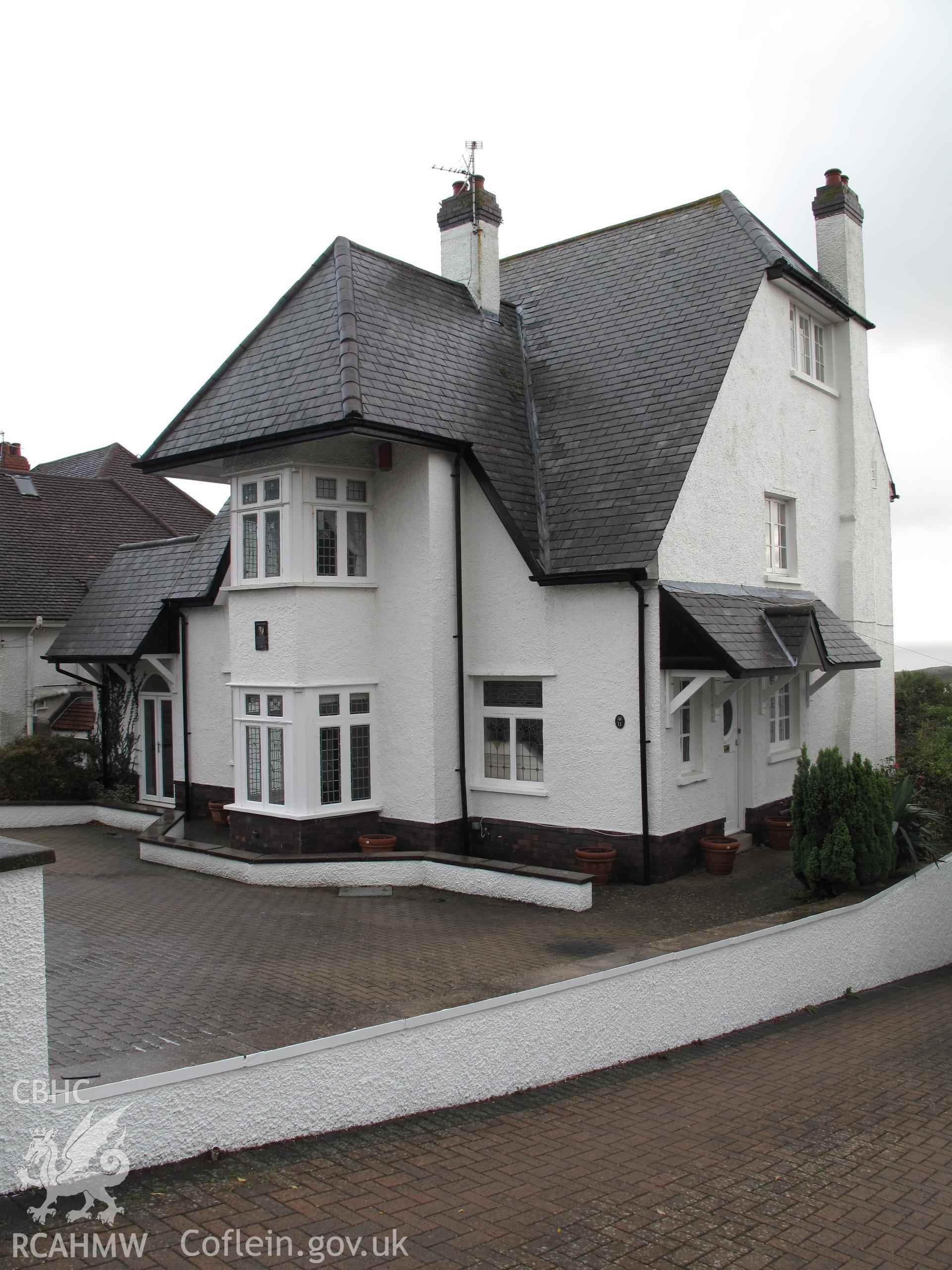 No.11 Porth-y-castell, Barry Garden Suburb, taken by Brian Malaws on 20 October 2010.