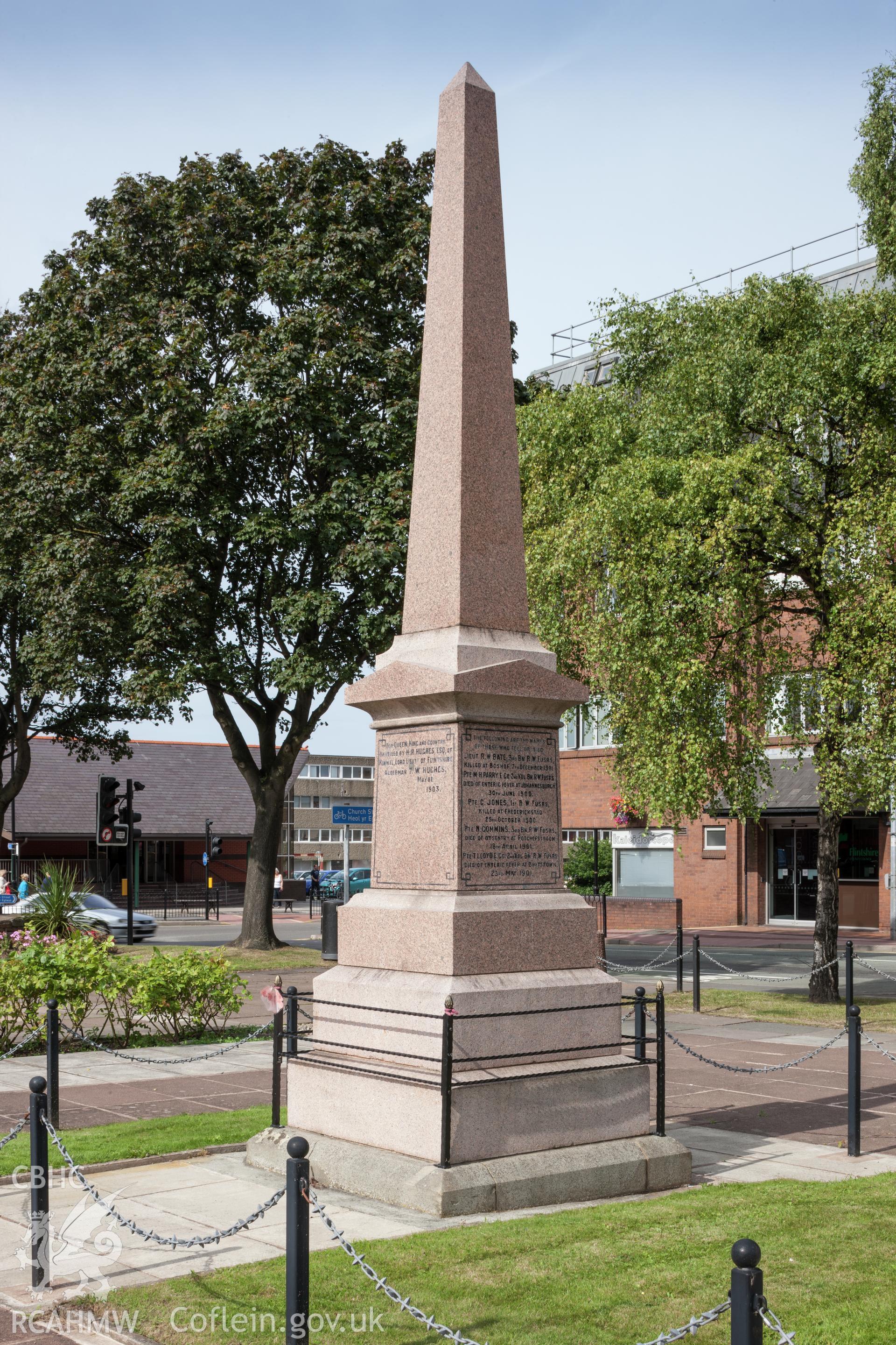African wars monument from the south