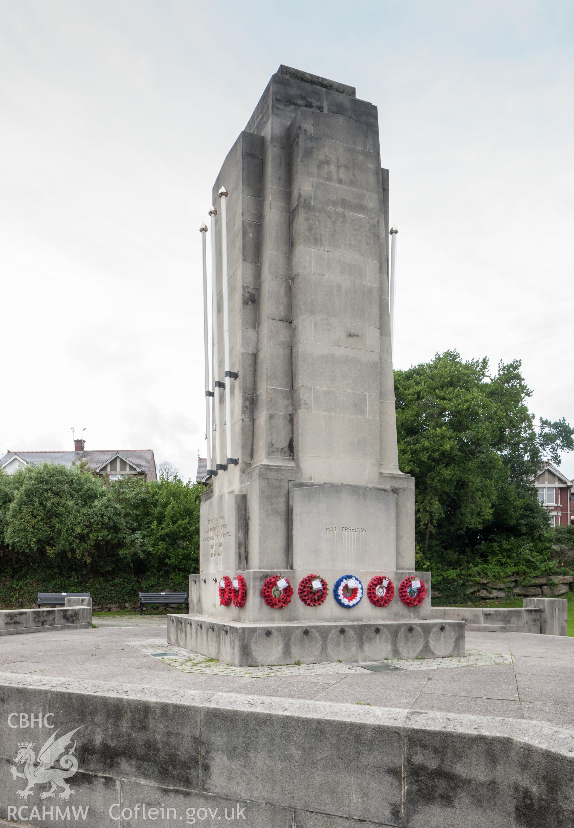 View of the cenotaph from the southeast