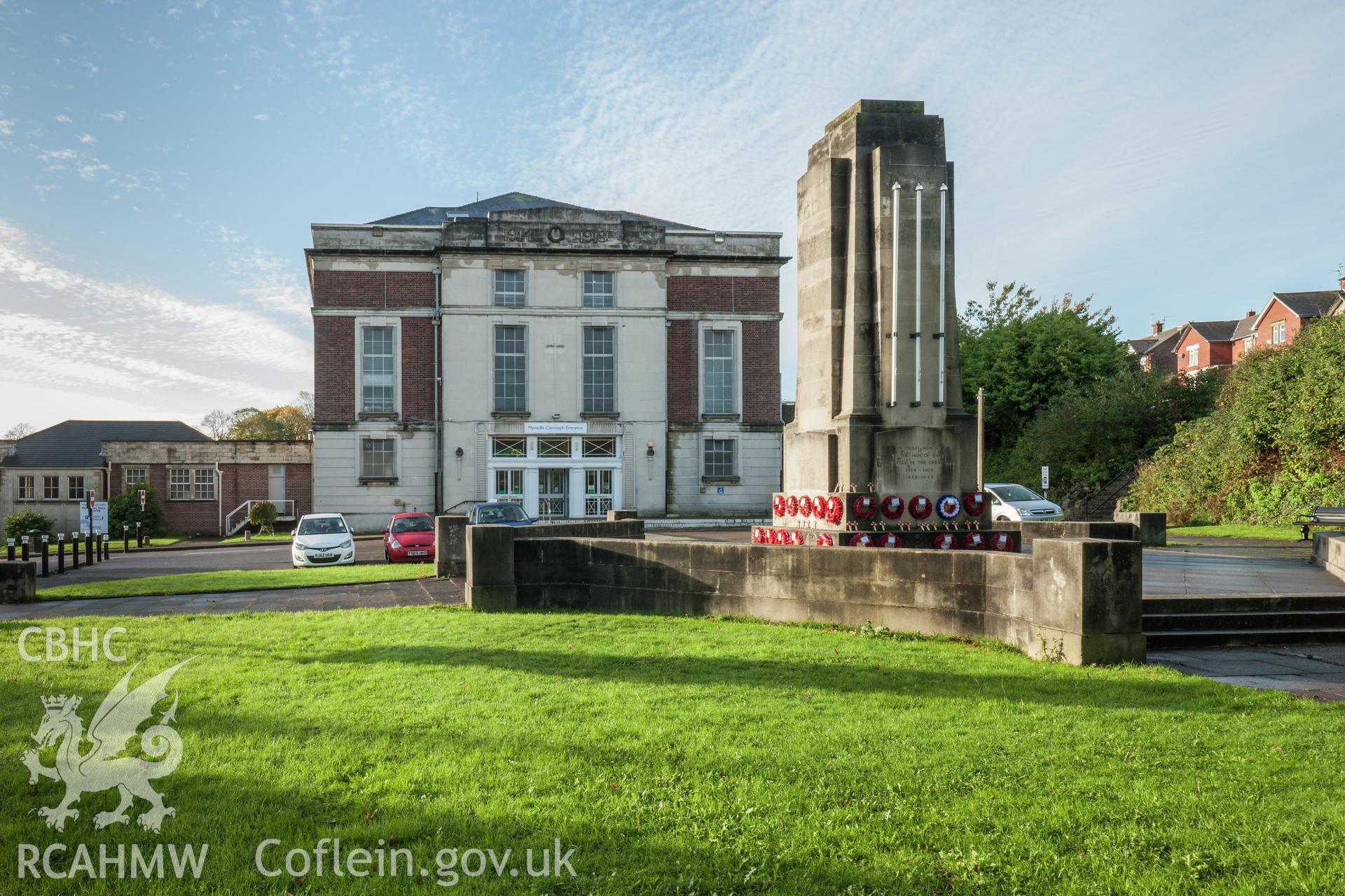 View of hall and cenotaph from the north northeast
