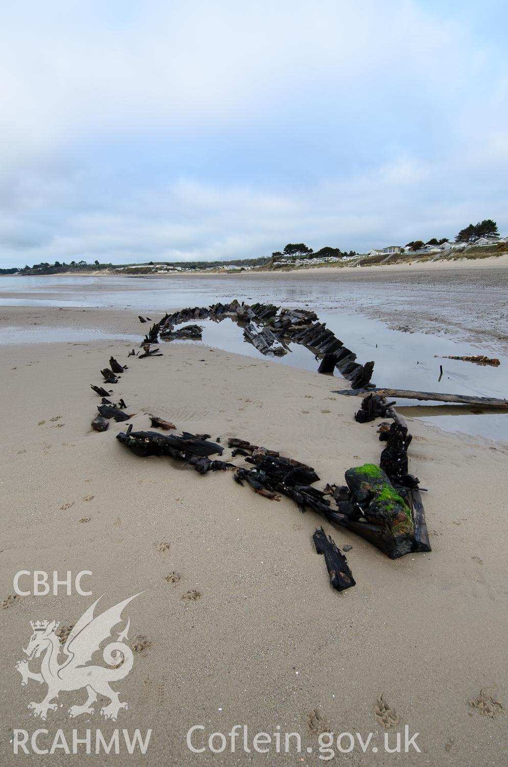 Wreck looking from bow to stern