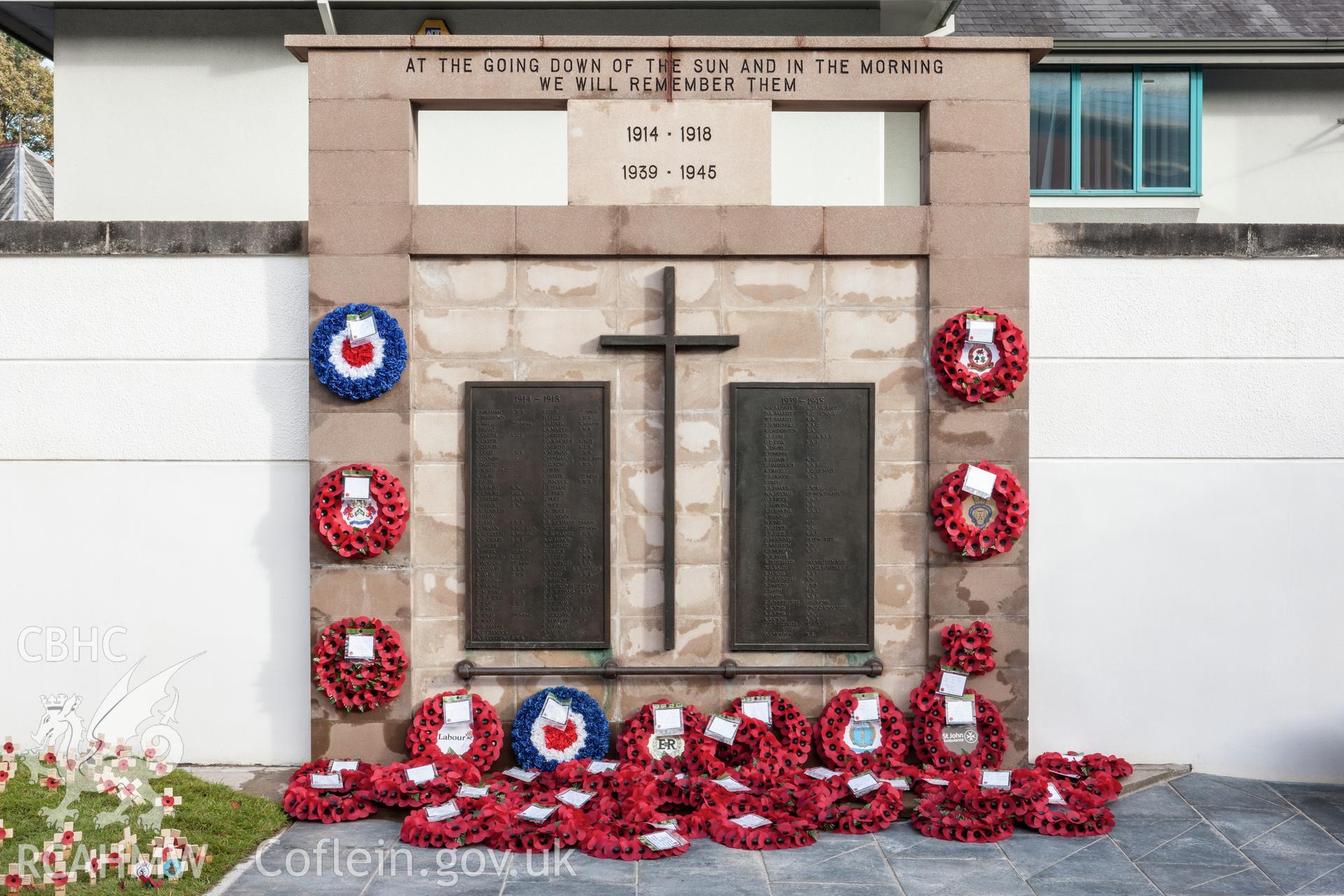 War memorial from the west southwest