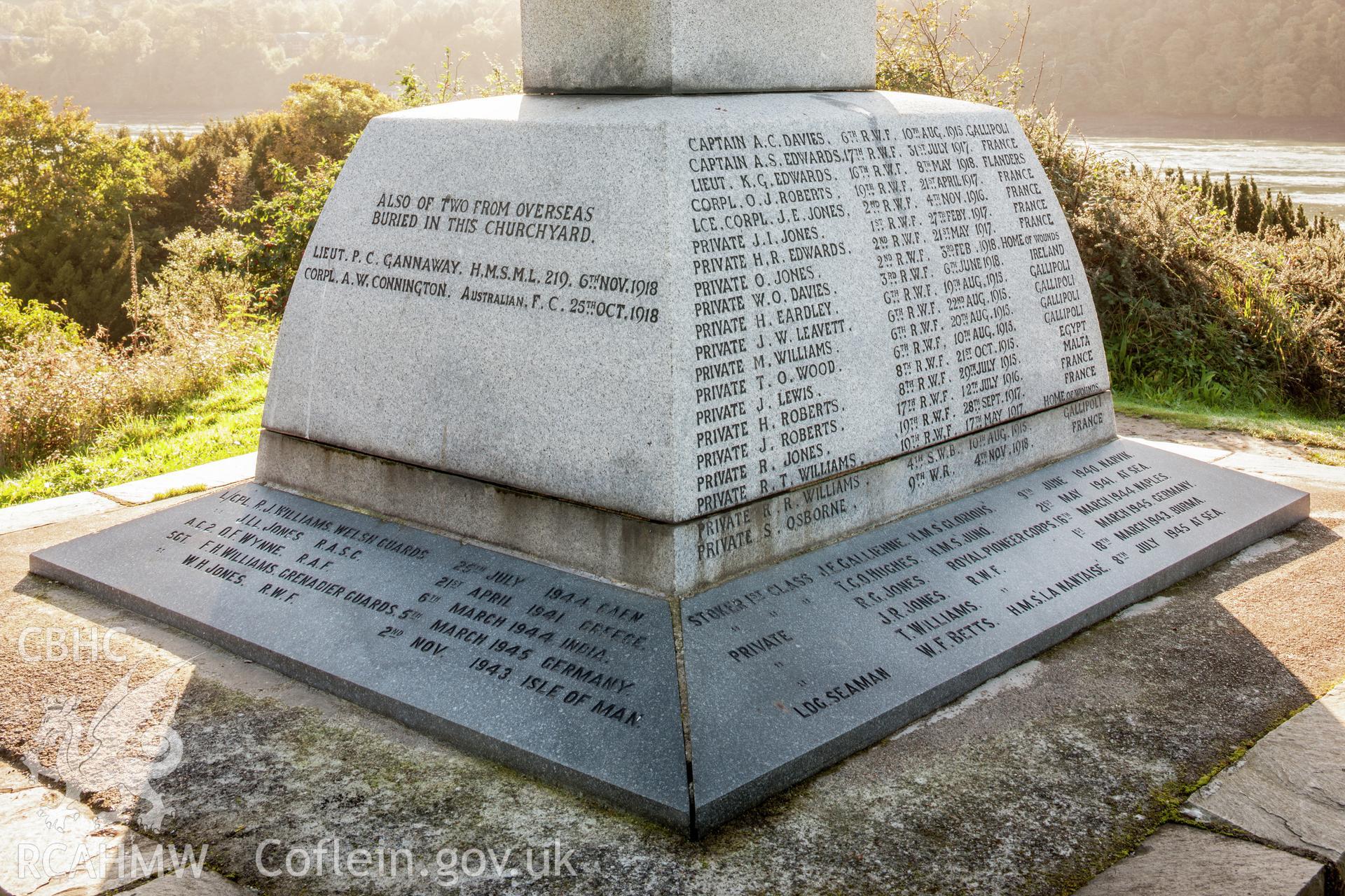 Base of plinth from the northwest, with WW2 skirt inscription