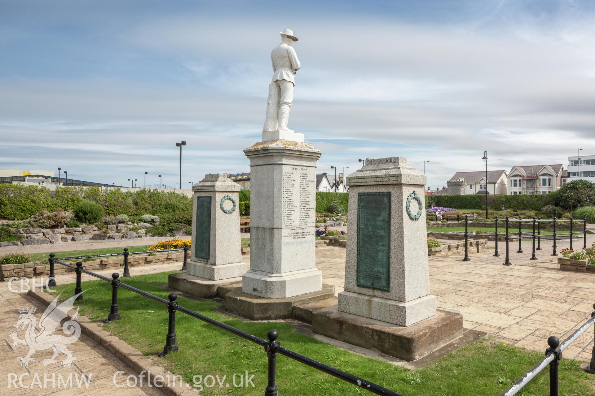 Statue and cenotaph from the west