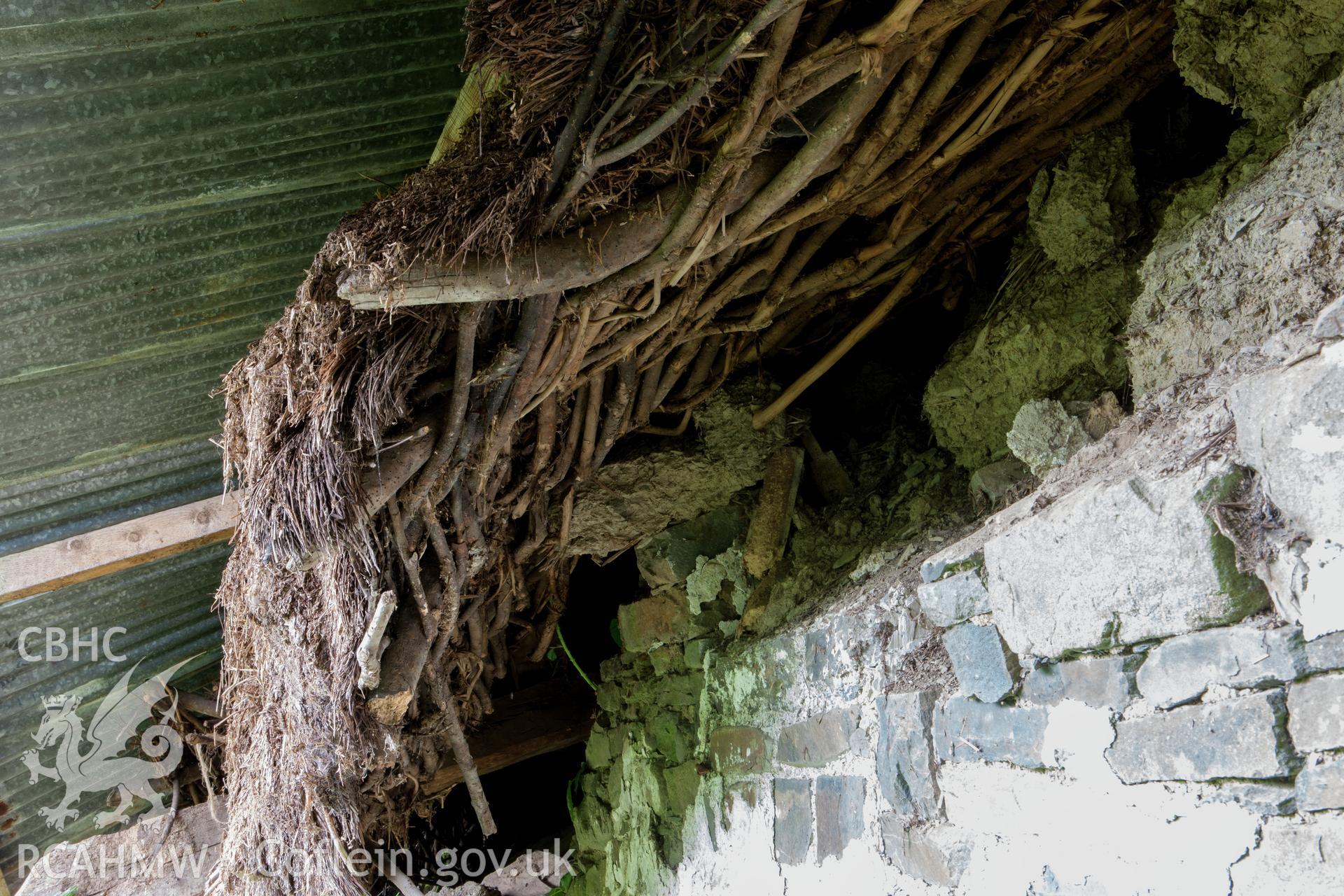 Detail of under-thatch