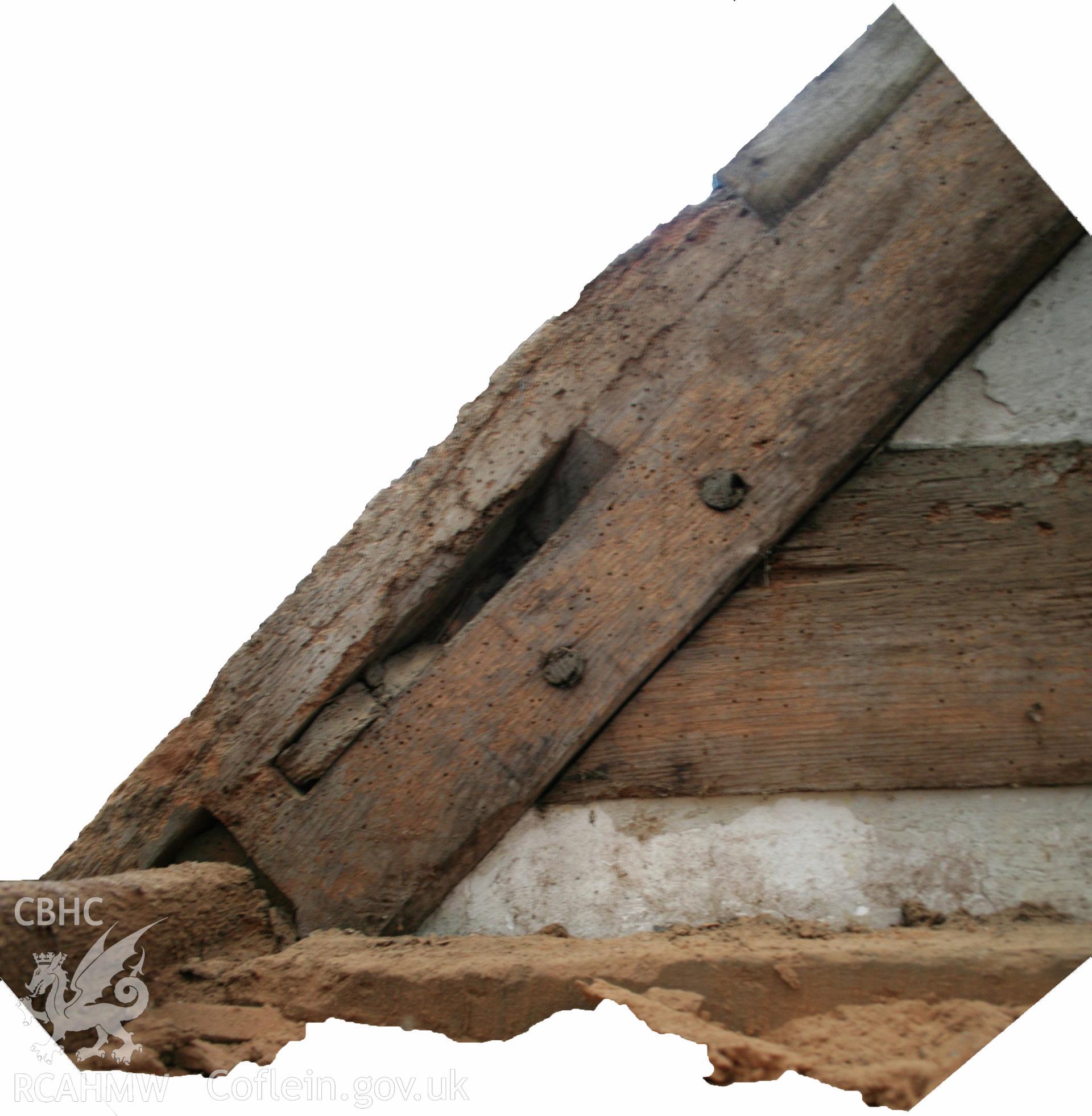 Southern wing; second truss from east - chamfer to principle rafter, empty wind brace mortice & threaded purlin