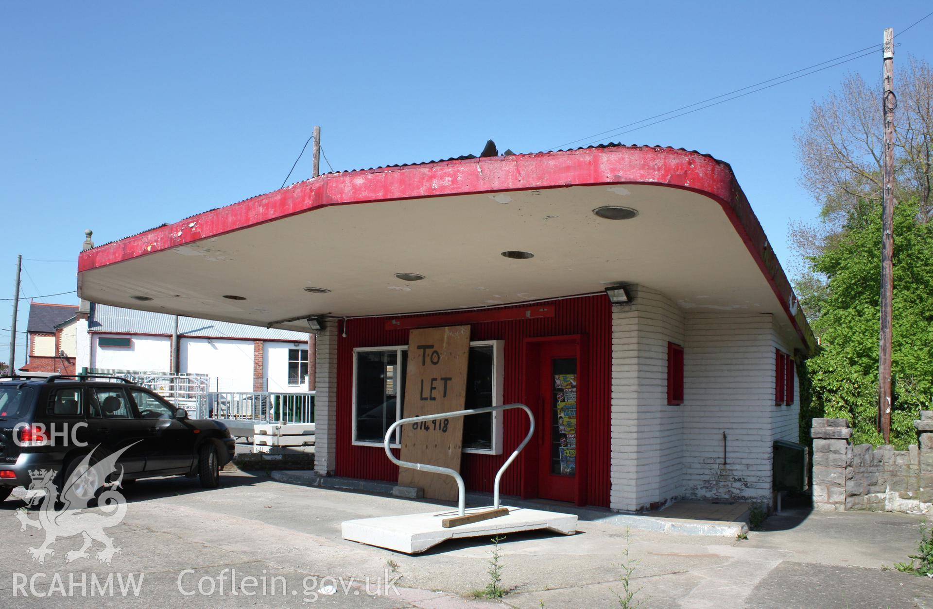 Exterior photo of the petrol station, Rhyl Road, Denbigh