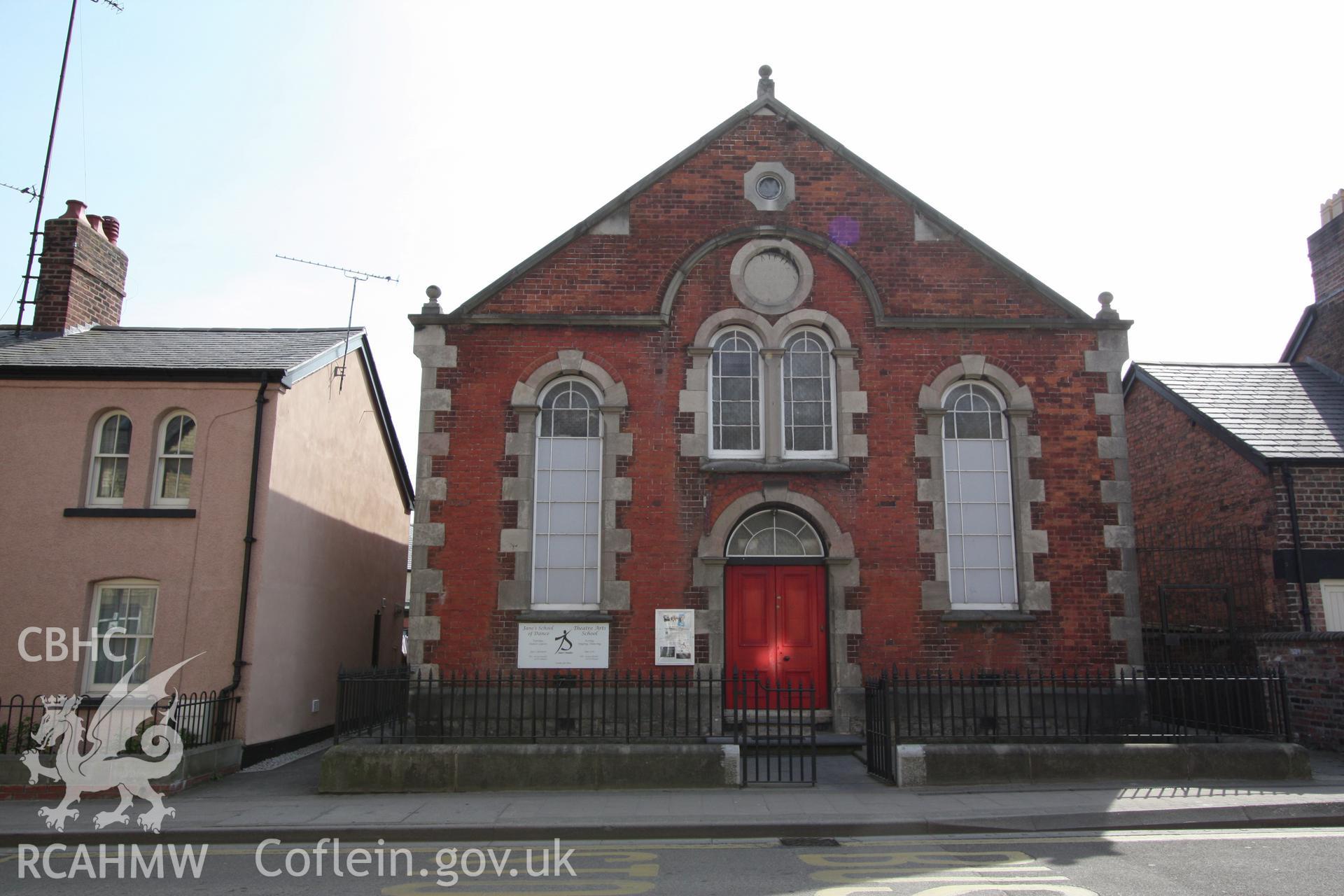 Front facade of Salem Chapel