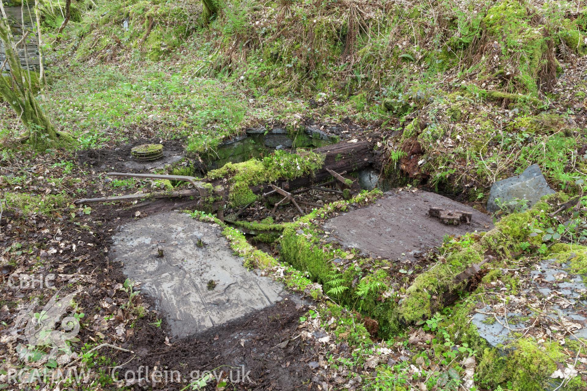 Sheave for counterbalance incline viewed from the northeast