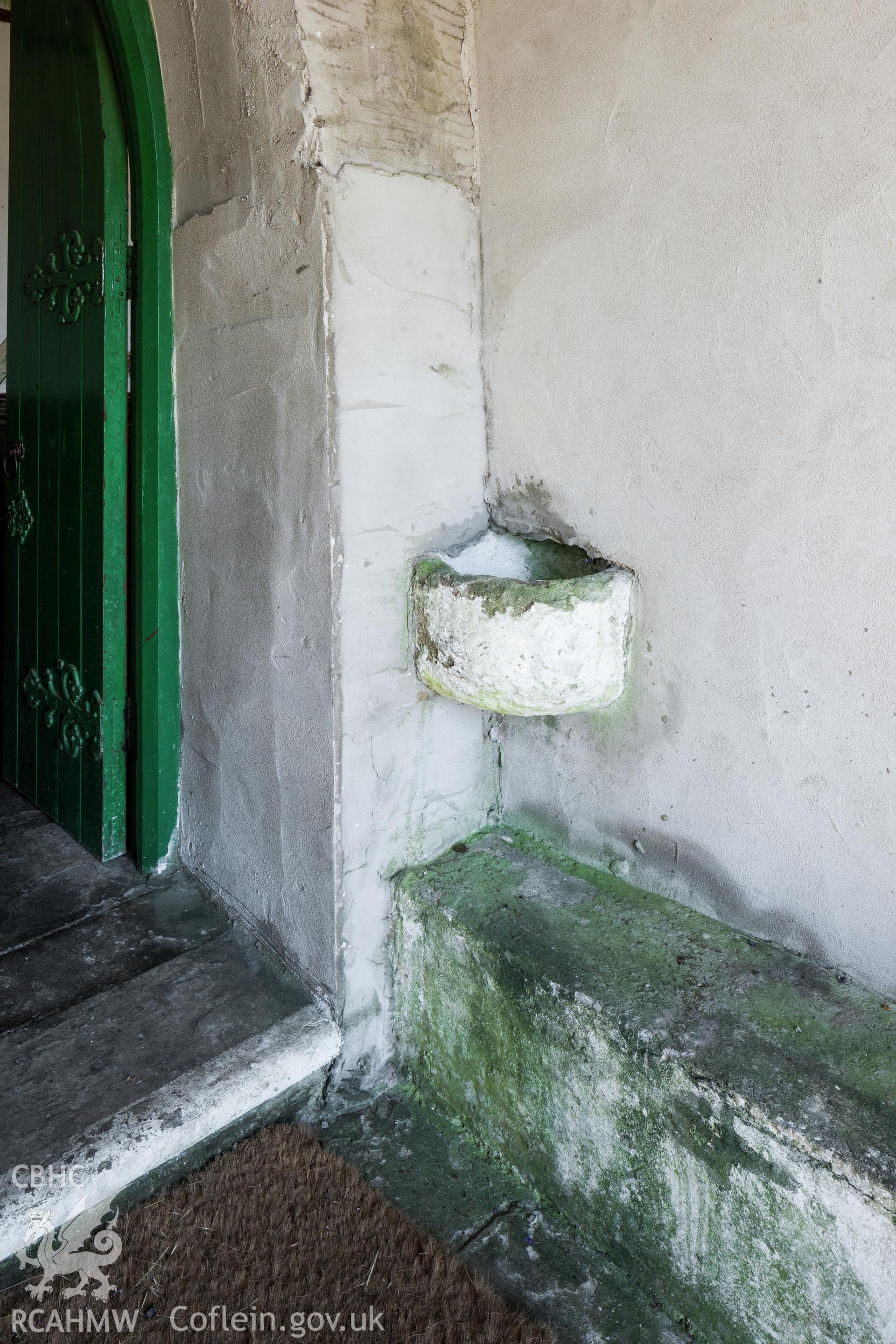 Stoop in porch