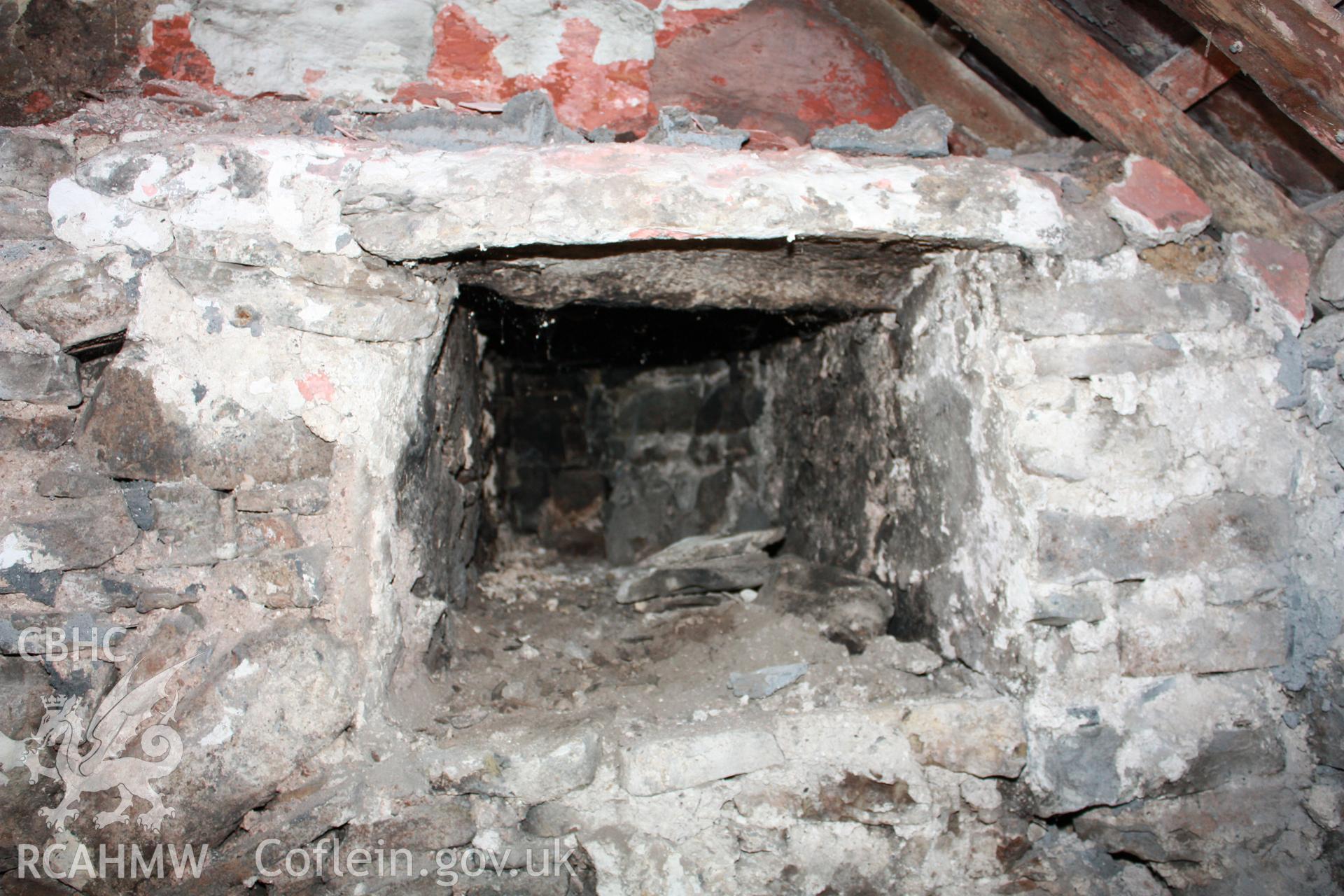 Ventilation opening in end wall over kitchen.