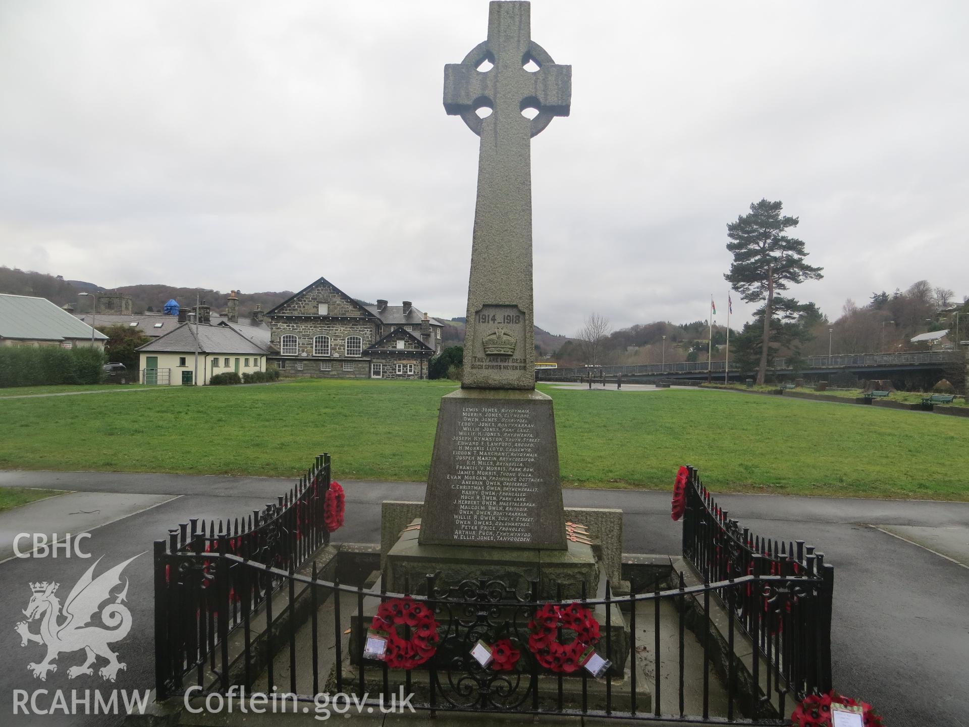 East face of monument.
