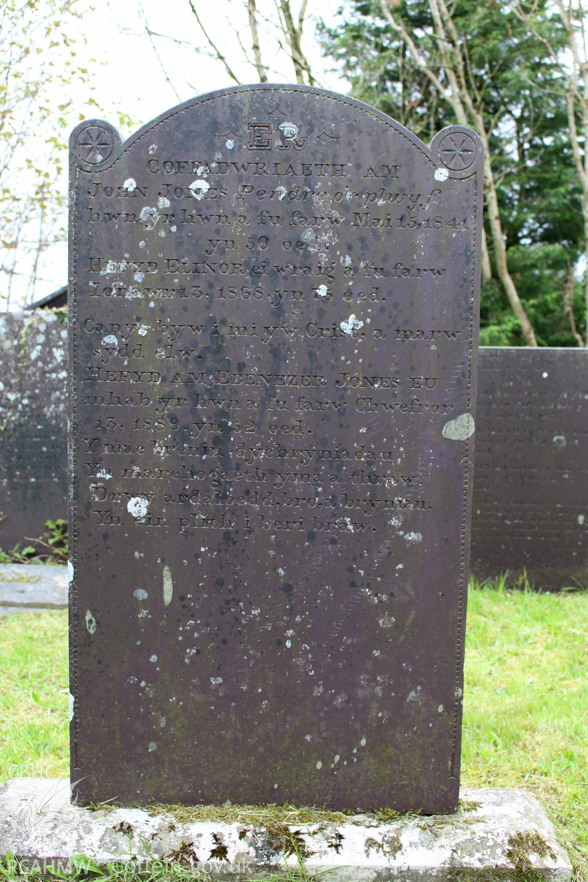 Gravestone of John, Elinor & Ebenezer Jones