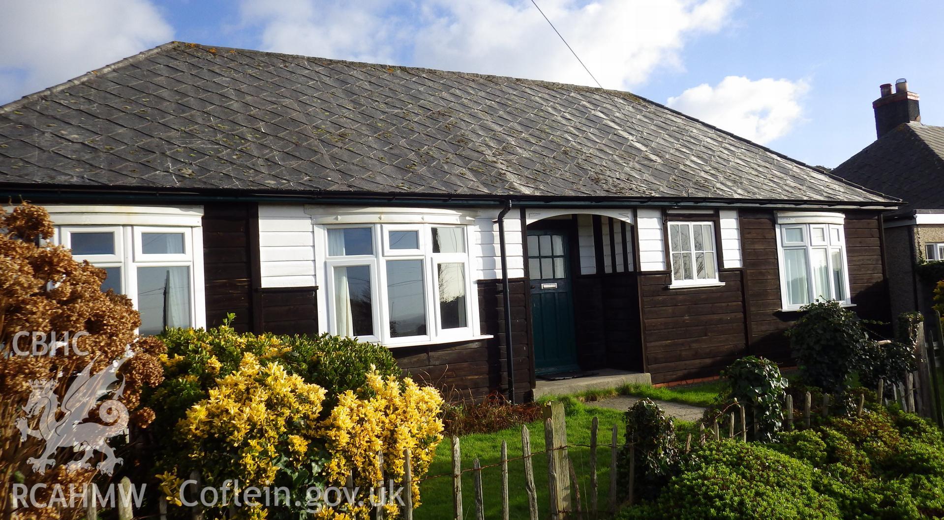 Bungalow at northern end of row