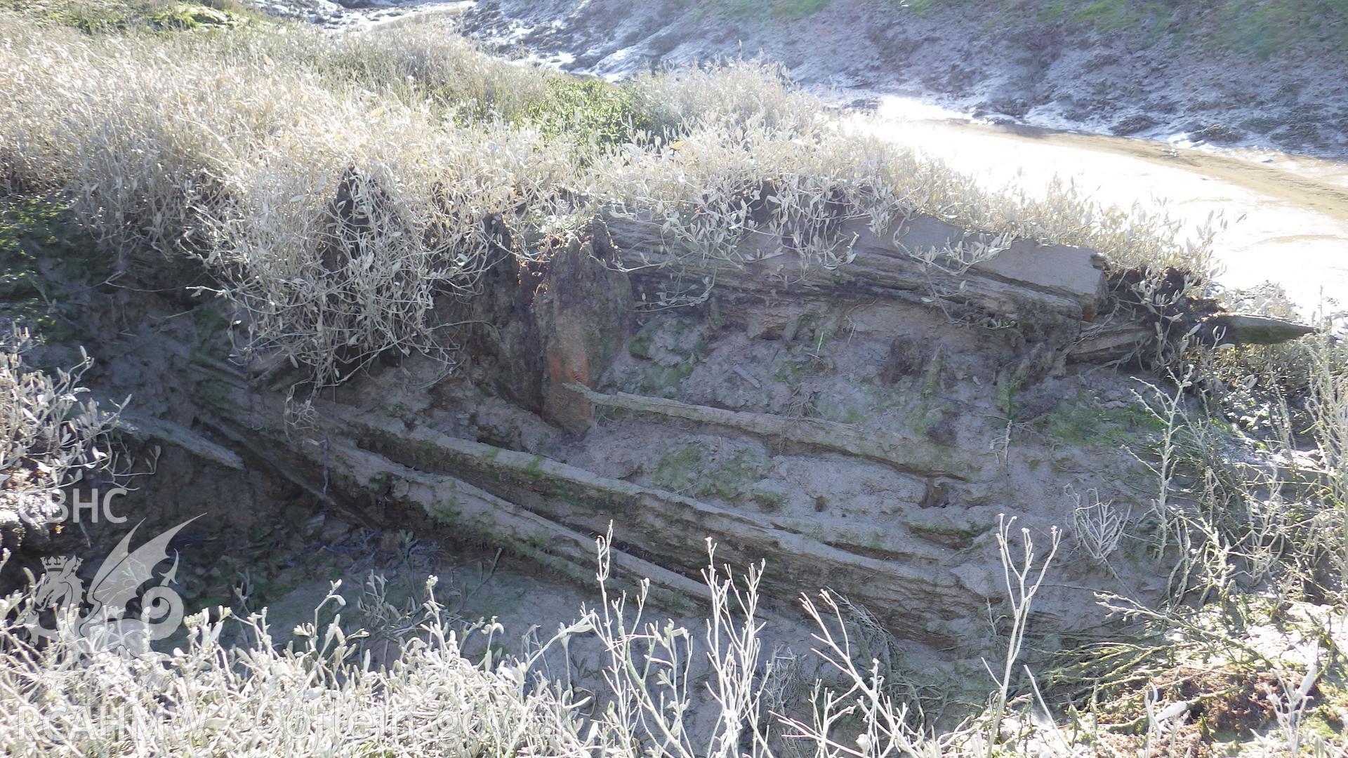 Section of framing, external and internal celing planking visible towards the stern (northwestern end)
