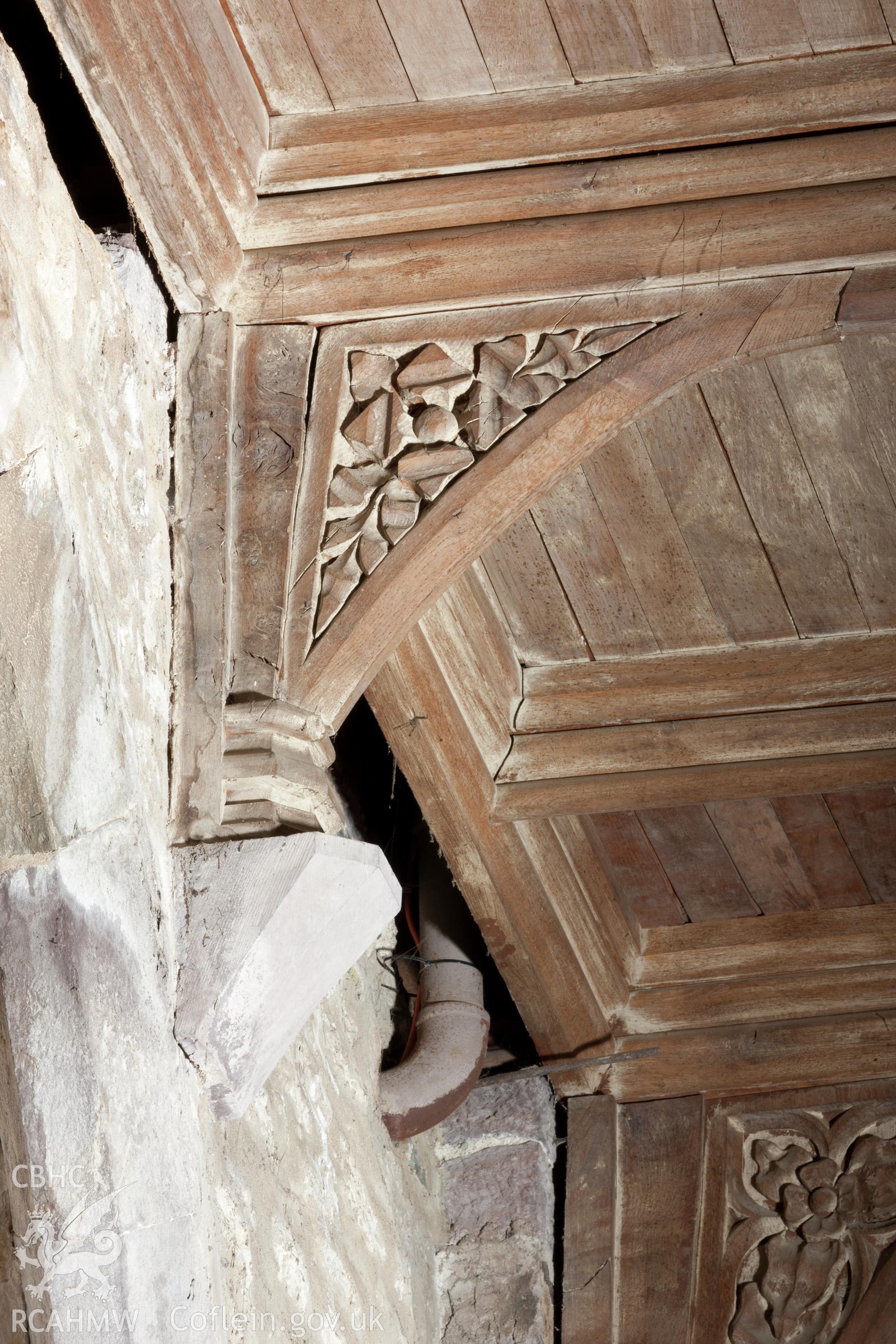 Spandrels in north aisle, west side....