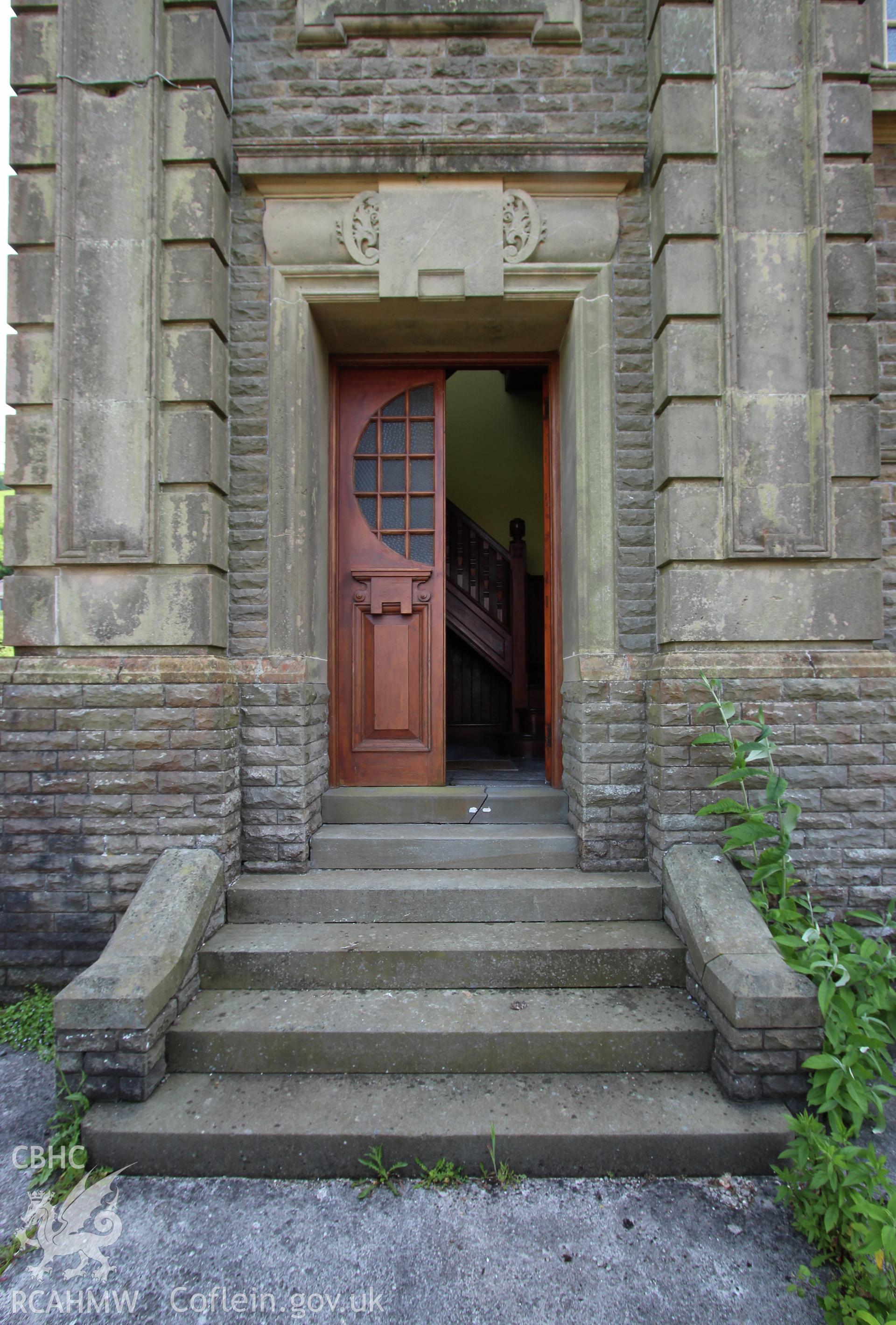 Bethel Independent Chapel, Pen-Clawdd, detail of facade door to gallery stairs