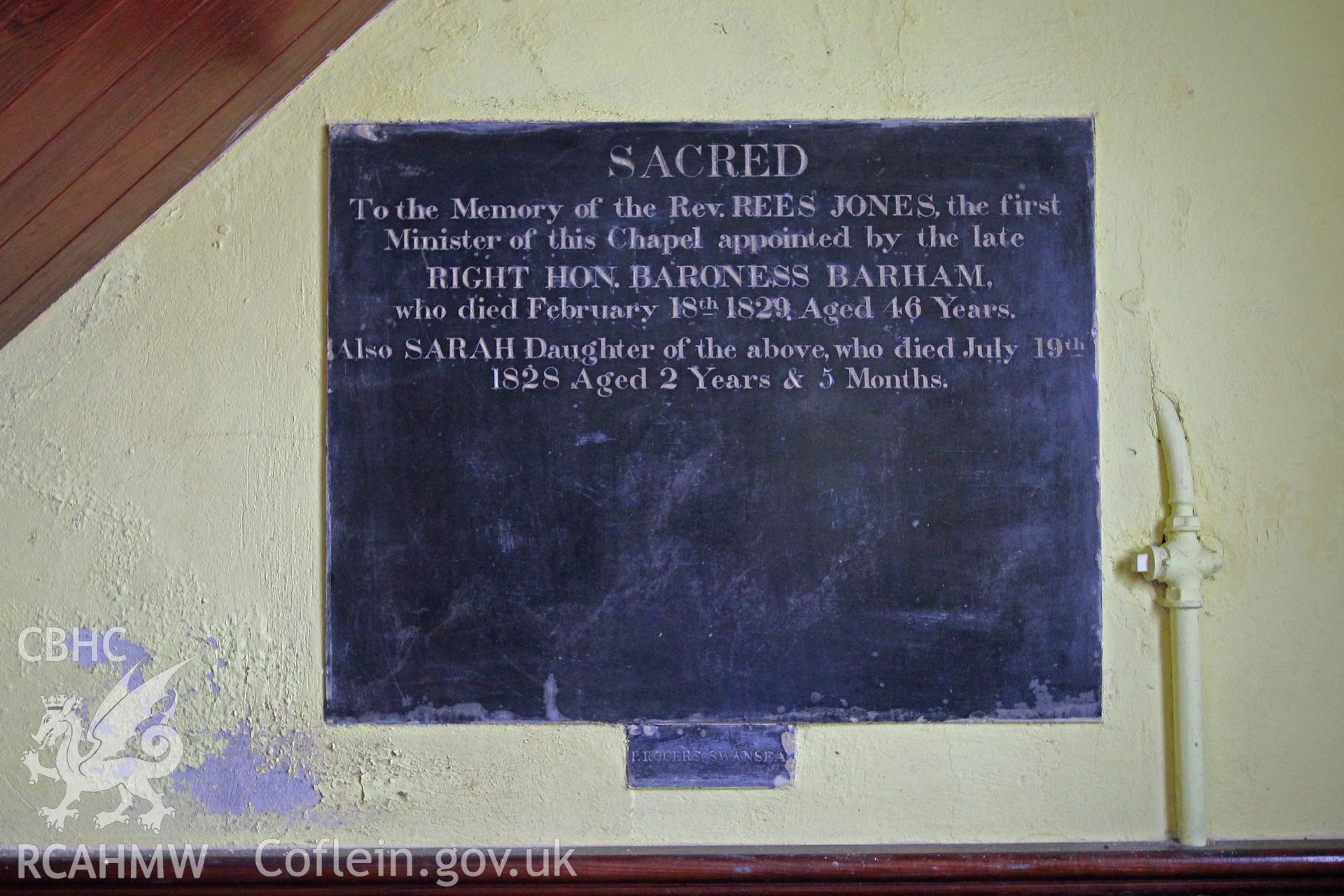 Bethel Independent Chapel, Pen-Clawdd, detail of memorial plaque in vestibule