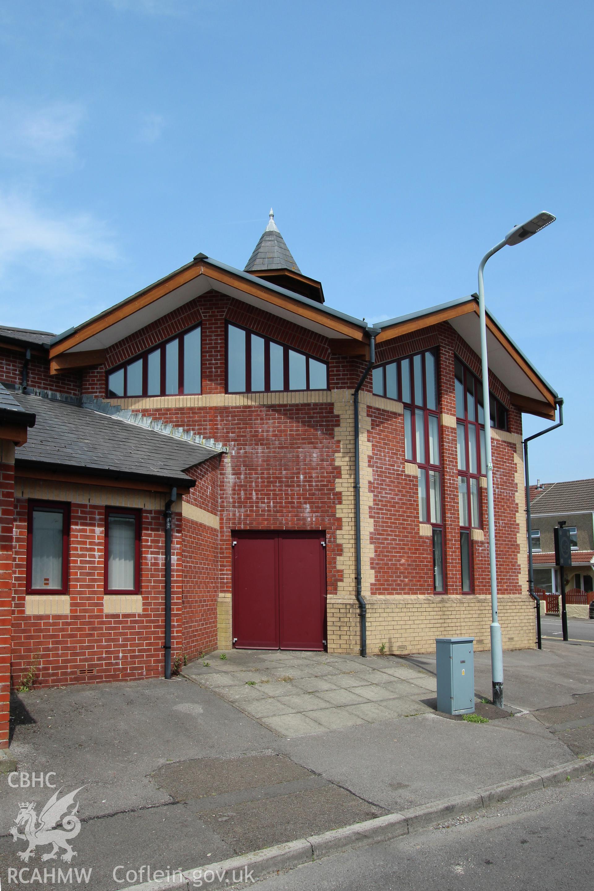 Manselton URC Chapel, Swansea, viewed from south-west